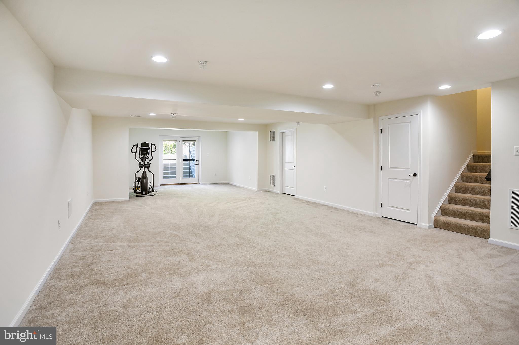 AUTUMN HILLS - Residential