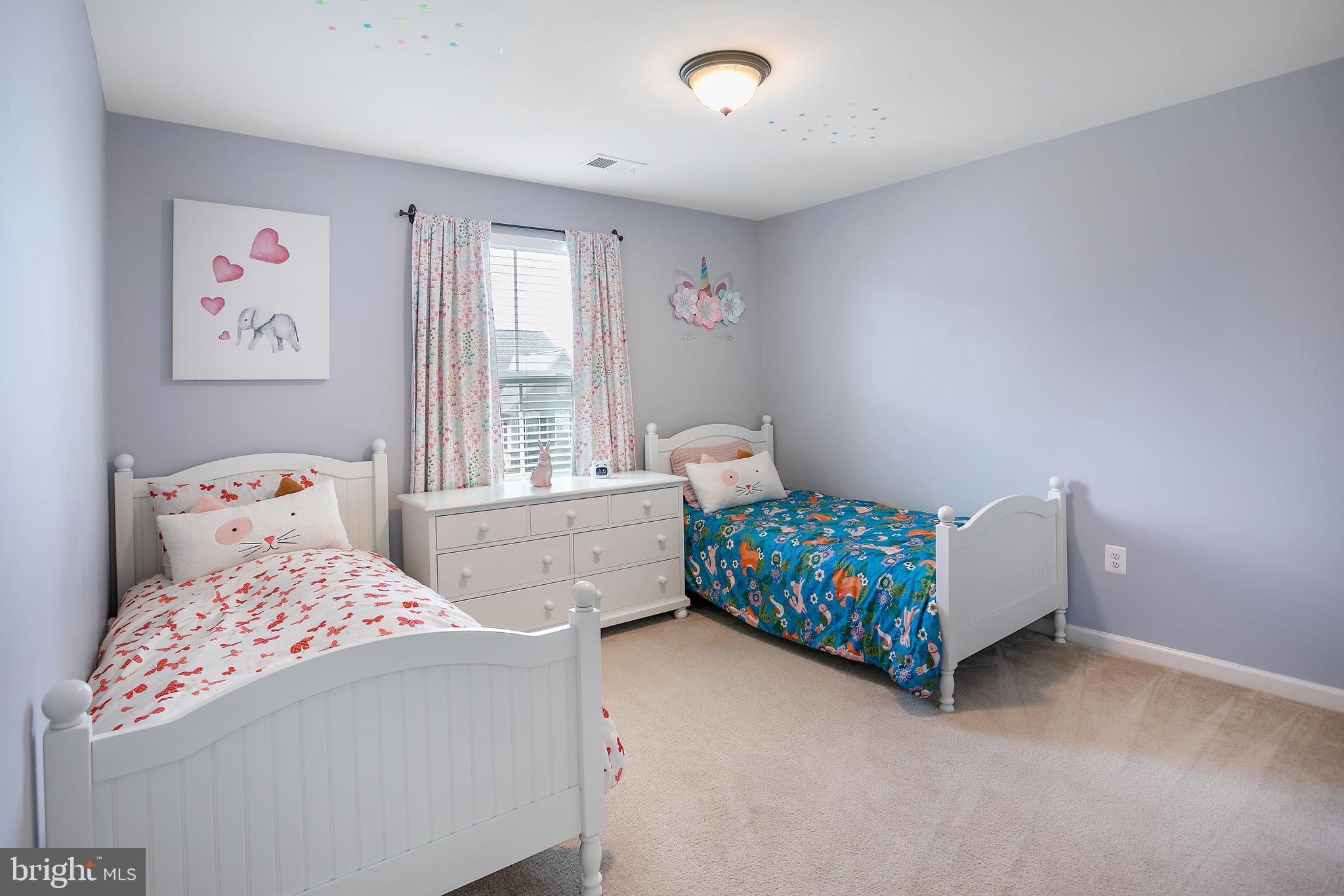 AUTUMN HILLS - Residential