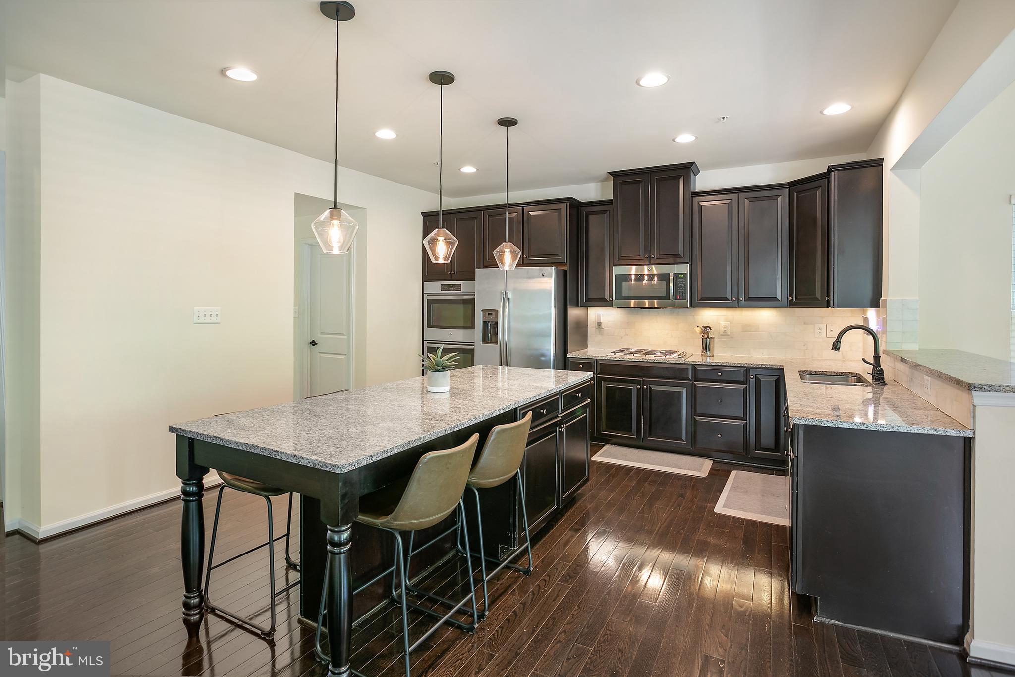 AUTUMN HILLS - Residential