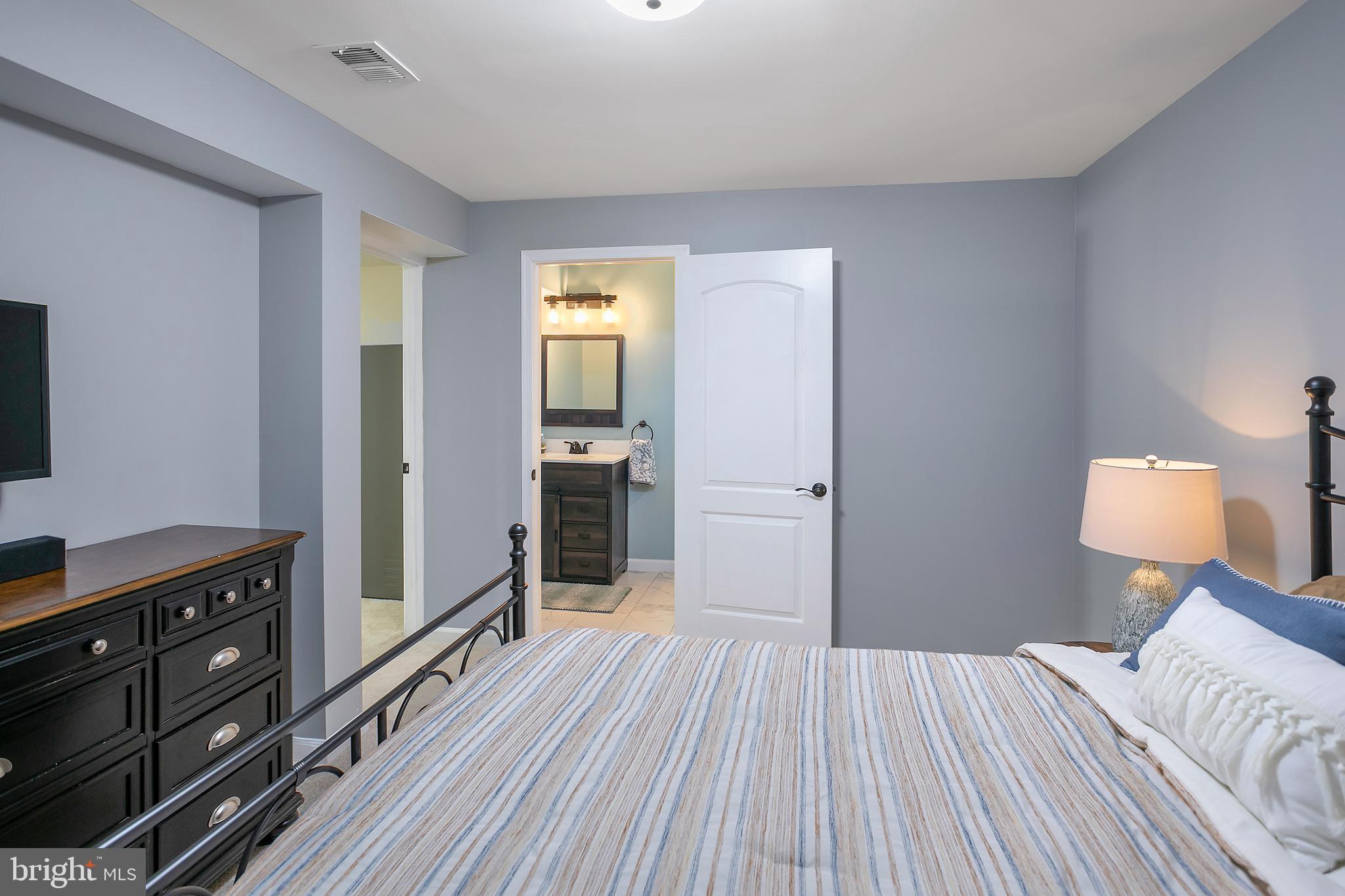 AUTUMN HILLS - Residential