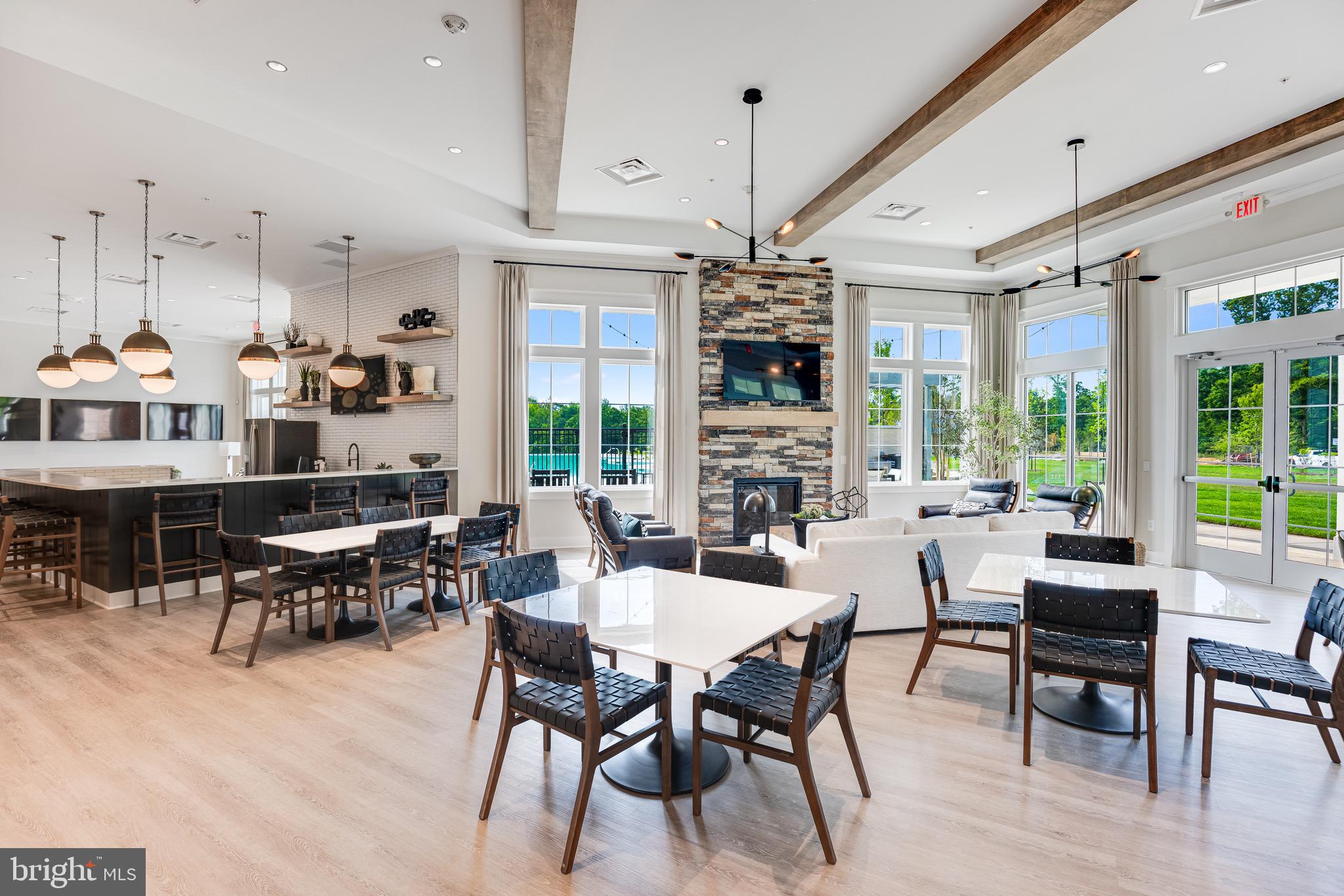 ST CHARLES - Residential