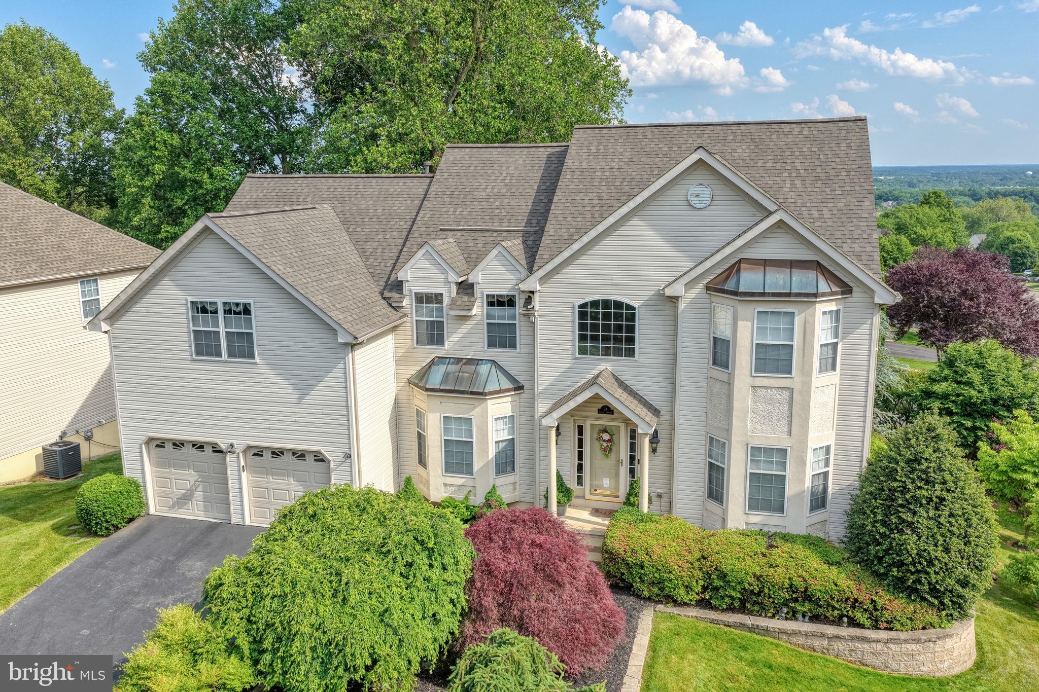 37 LYNAM LOOKOUT DRIVE