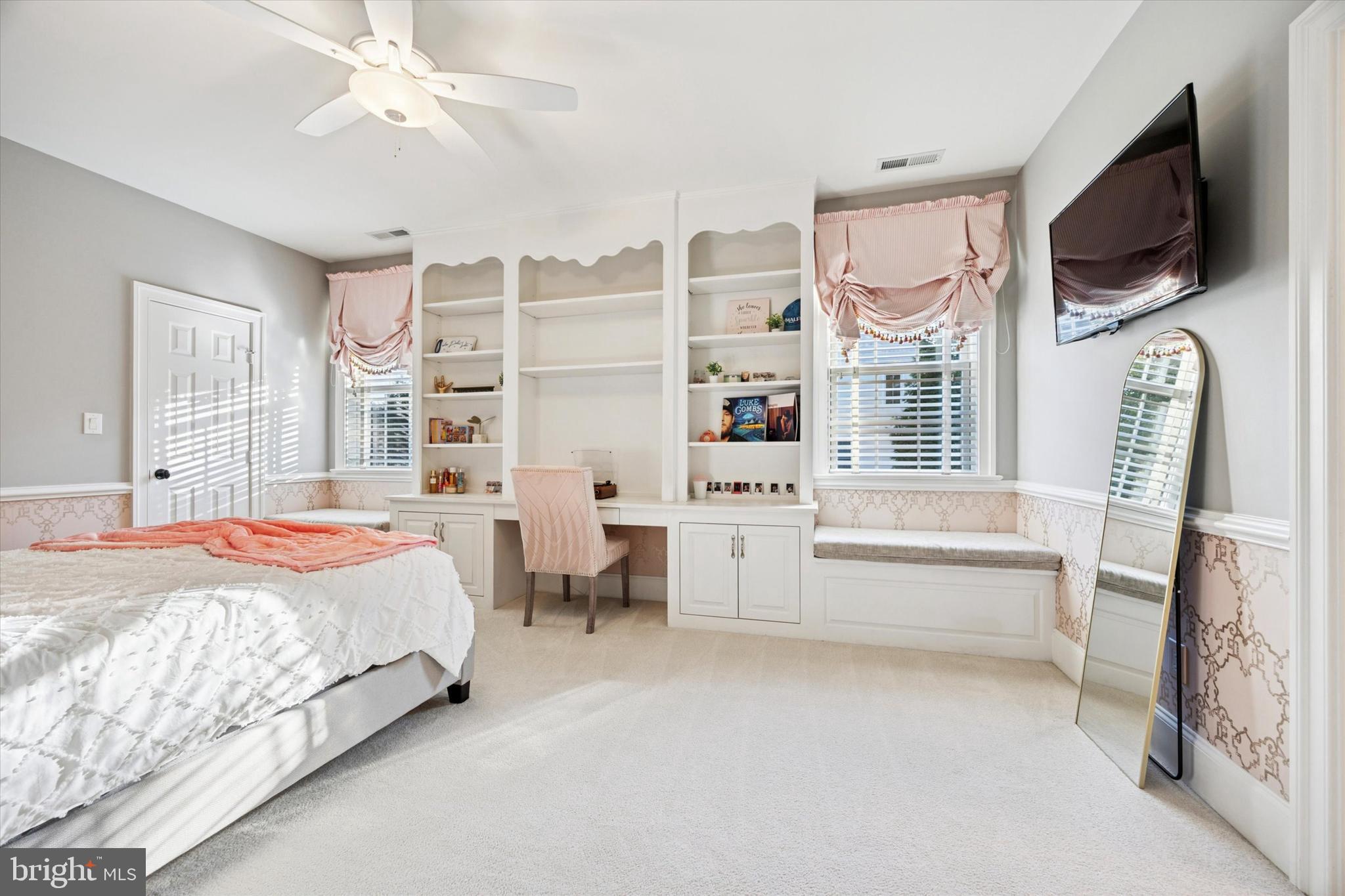 BRICK HOUSE FARM - Residential