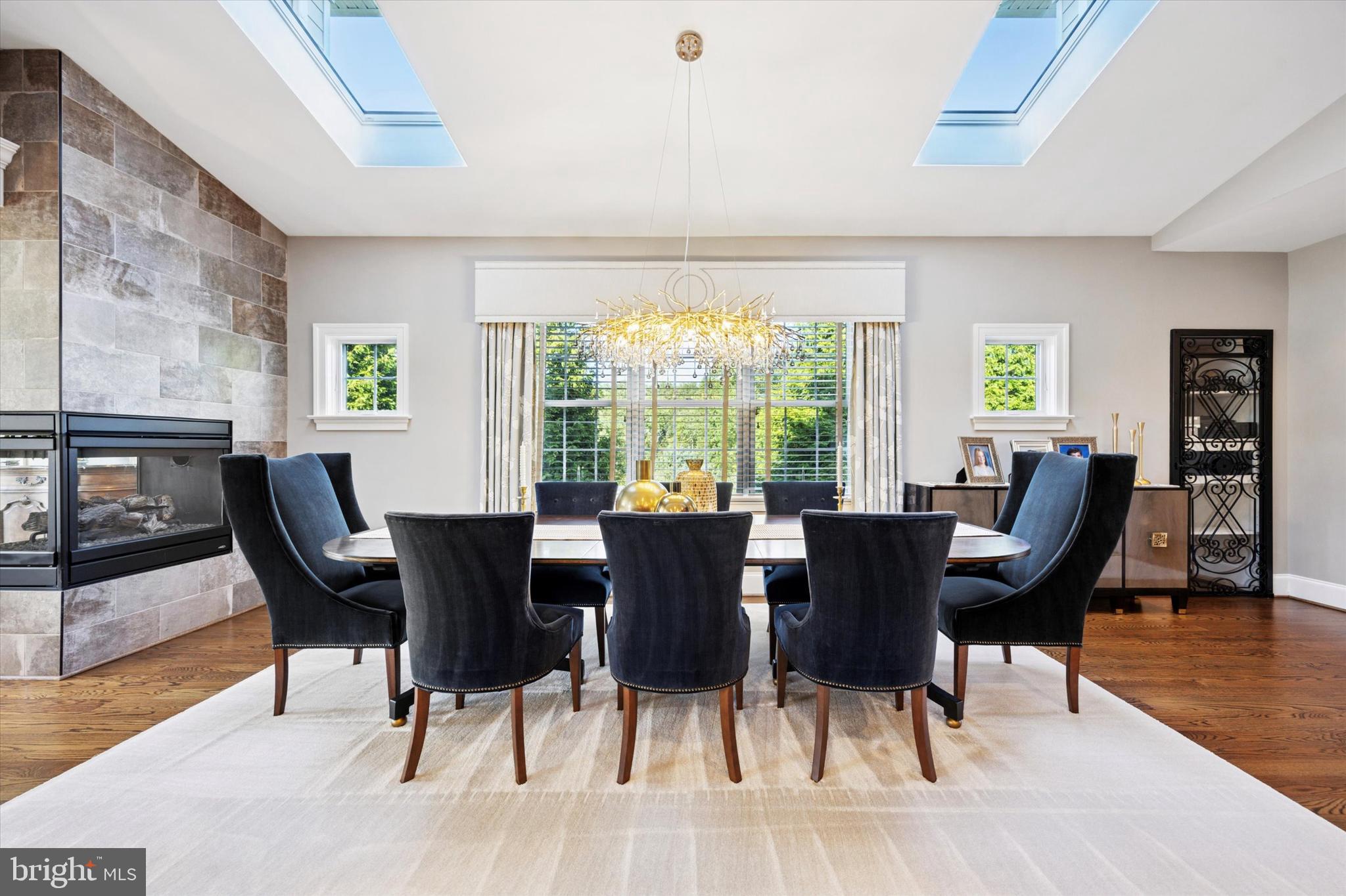 BRICK HOUSE FARM - Residential