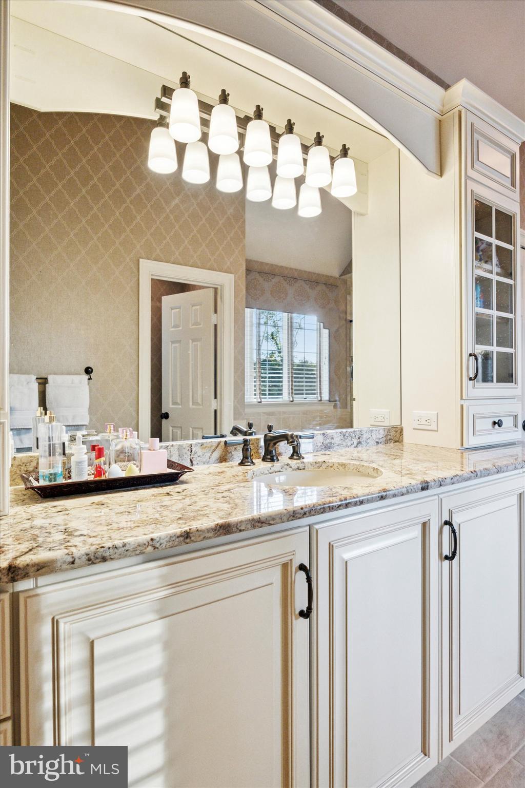 BRICK HOUSE FARM - Residential