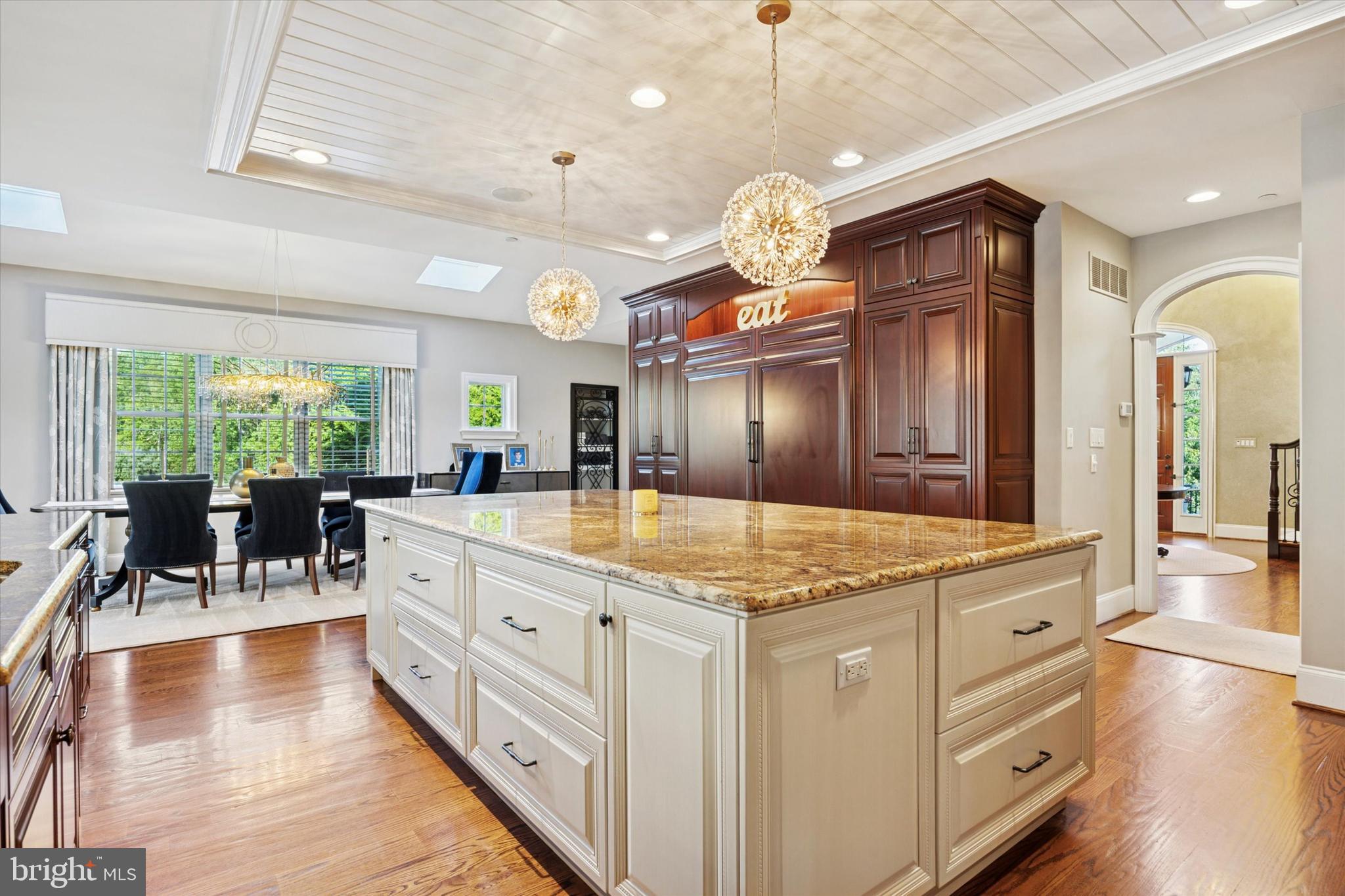 BRICK HOUSE FARM - Residential