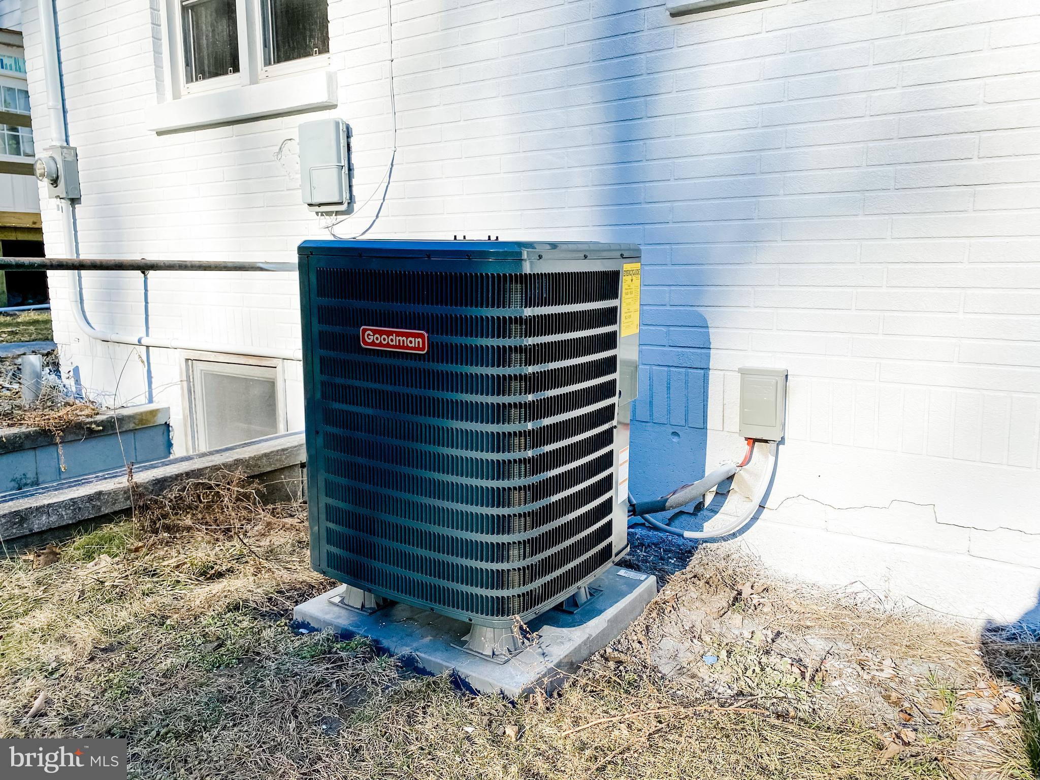 ECKHART MINES - Residential