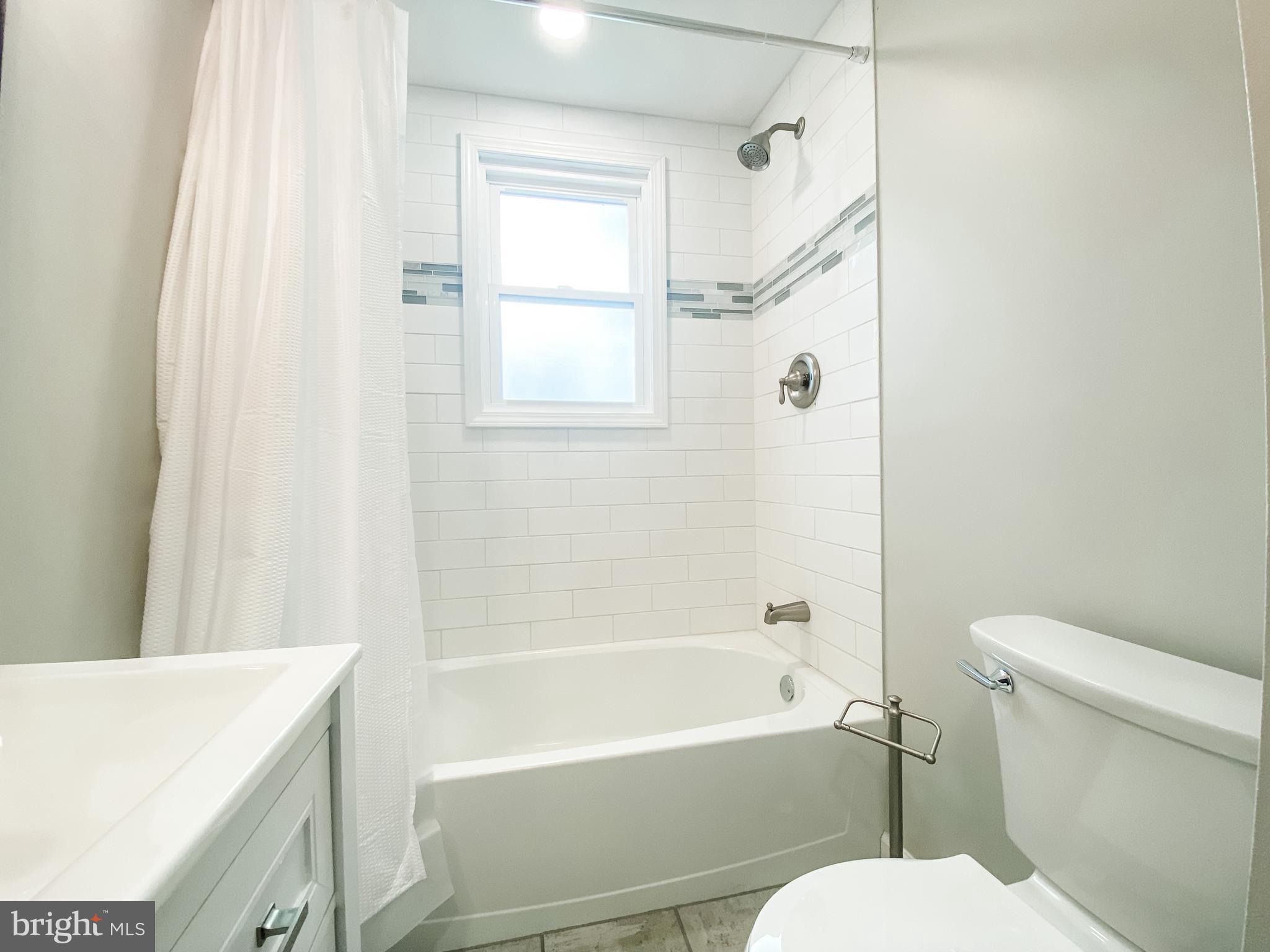 ECKHART MINES - Residential