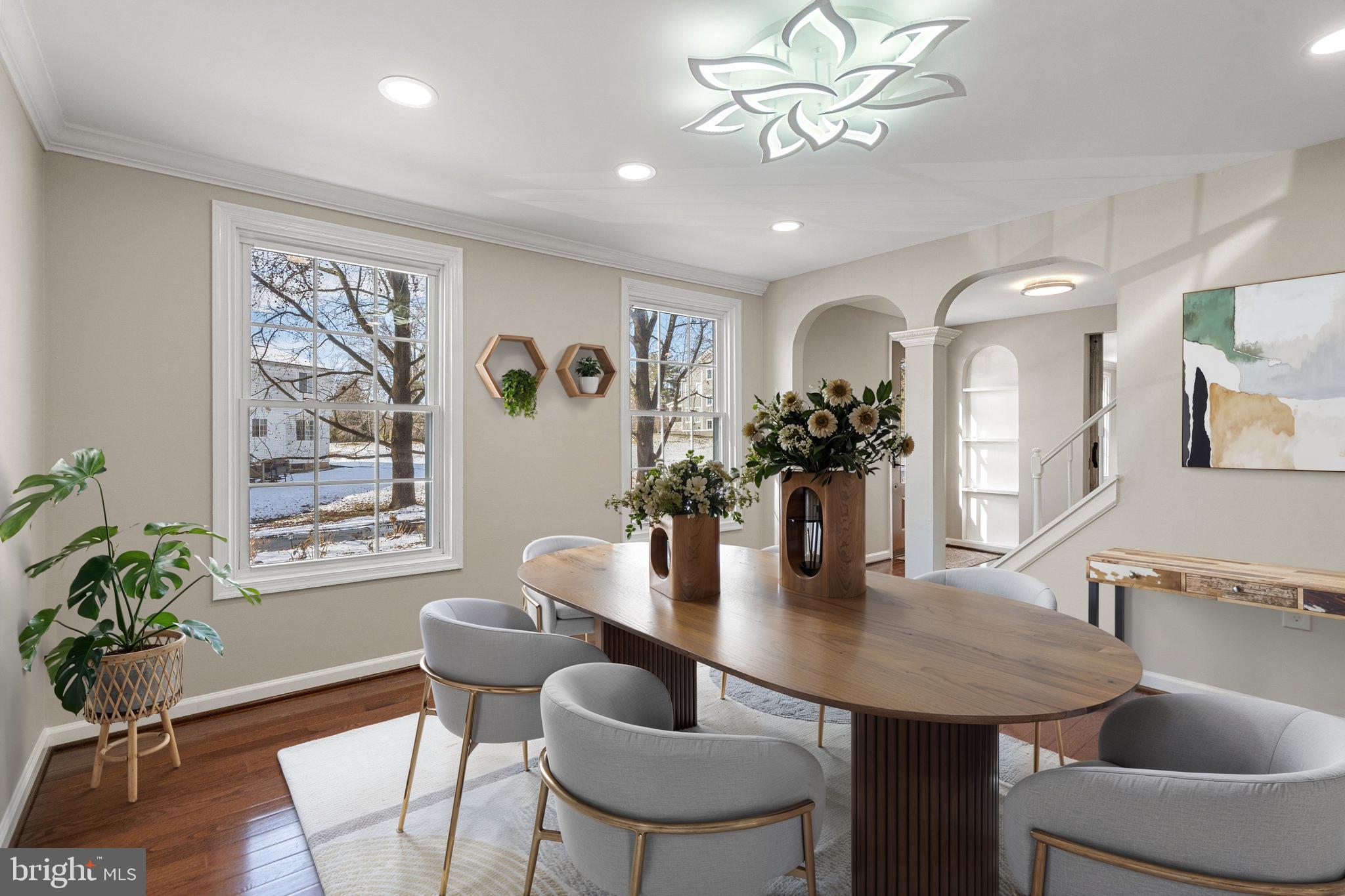 FALLS MANOR - Residential Lease