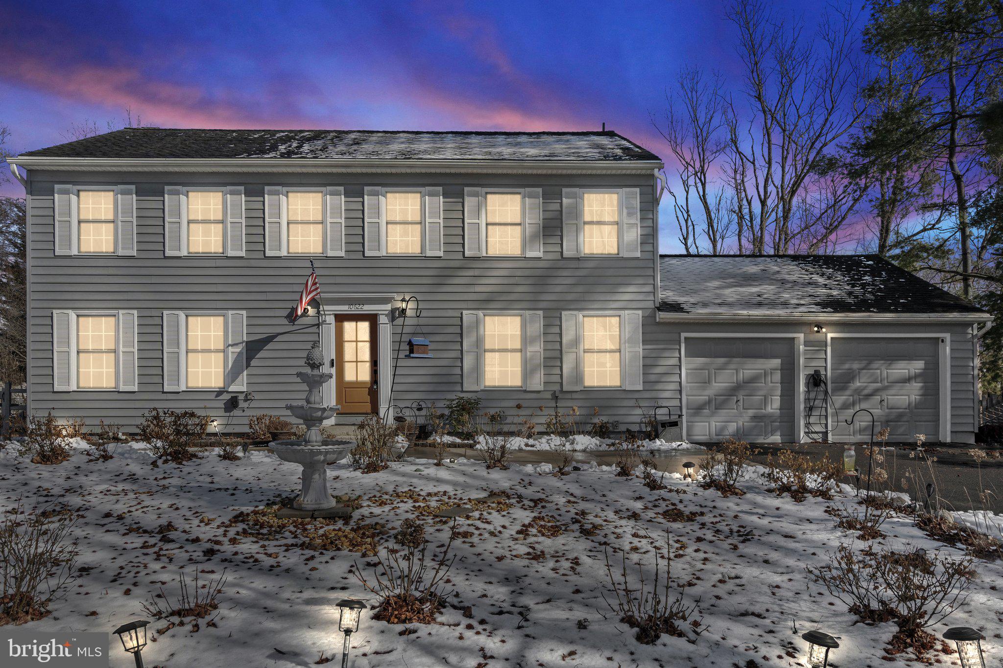 FALLS MANOR - Residential Lease