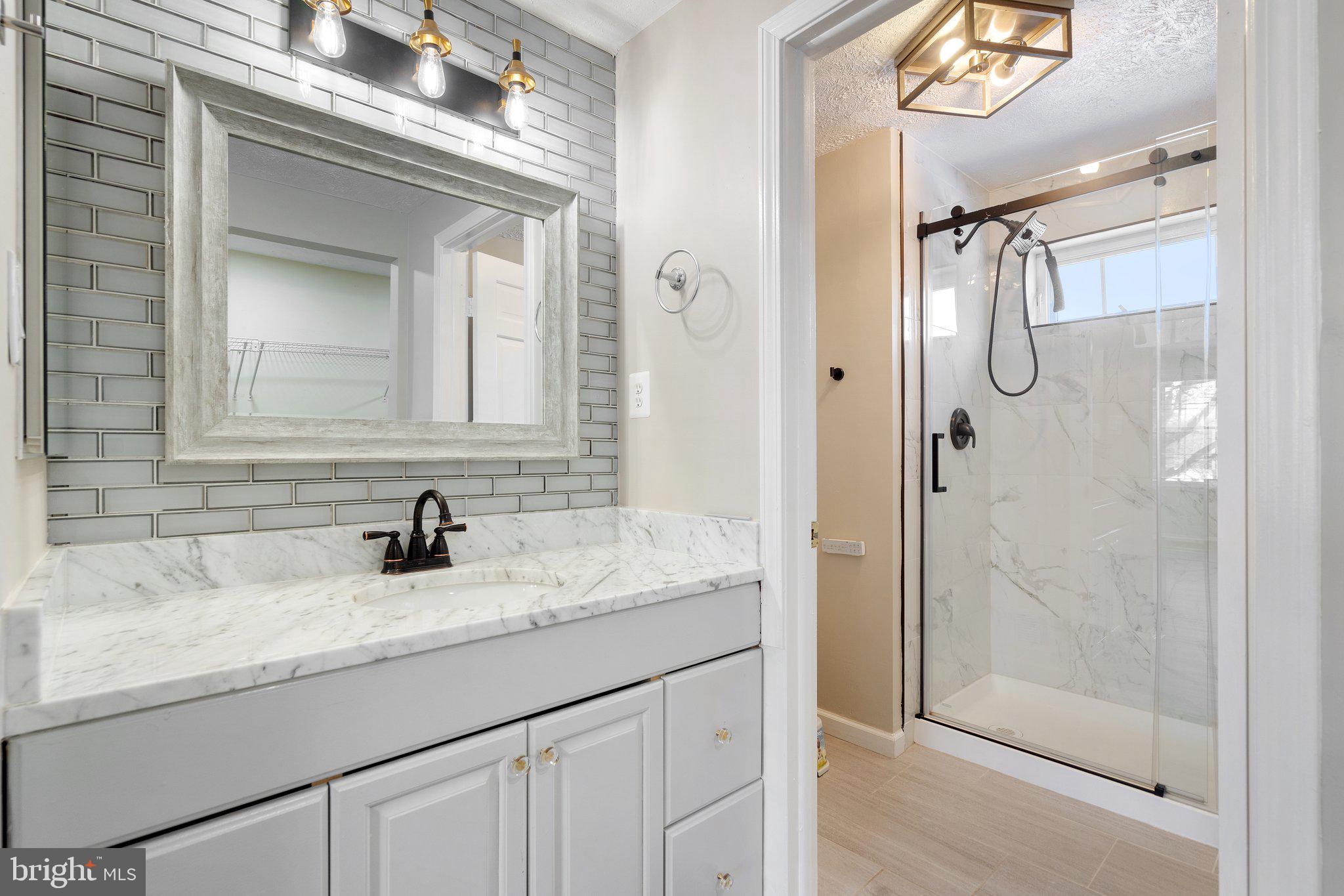 FALLS MANOR - Residential Lease