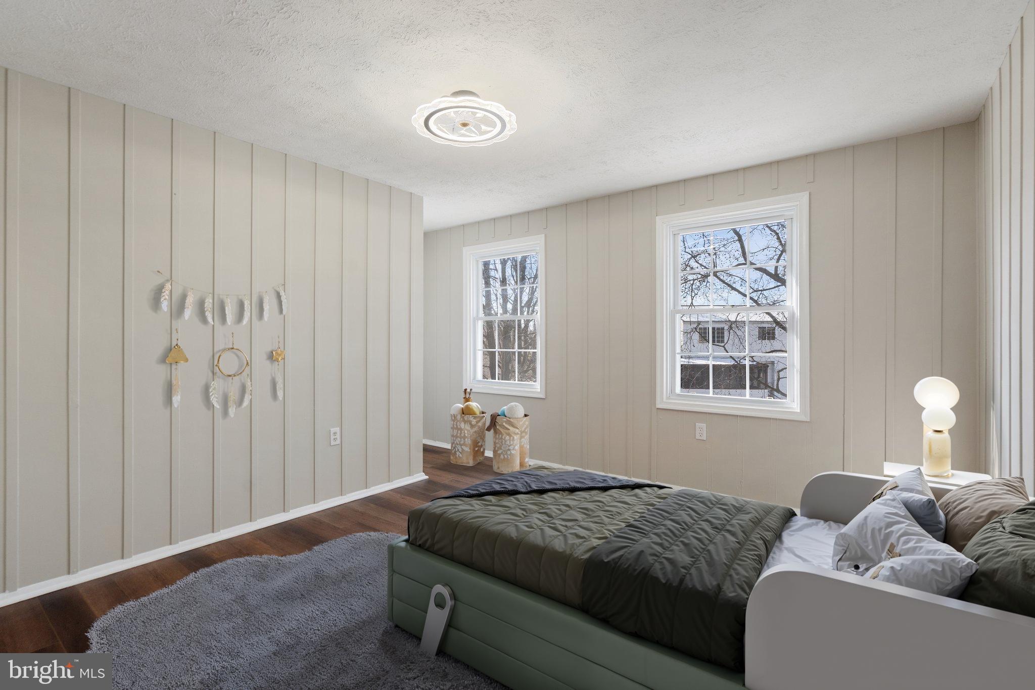 FALLS MANOR - Residential Lease