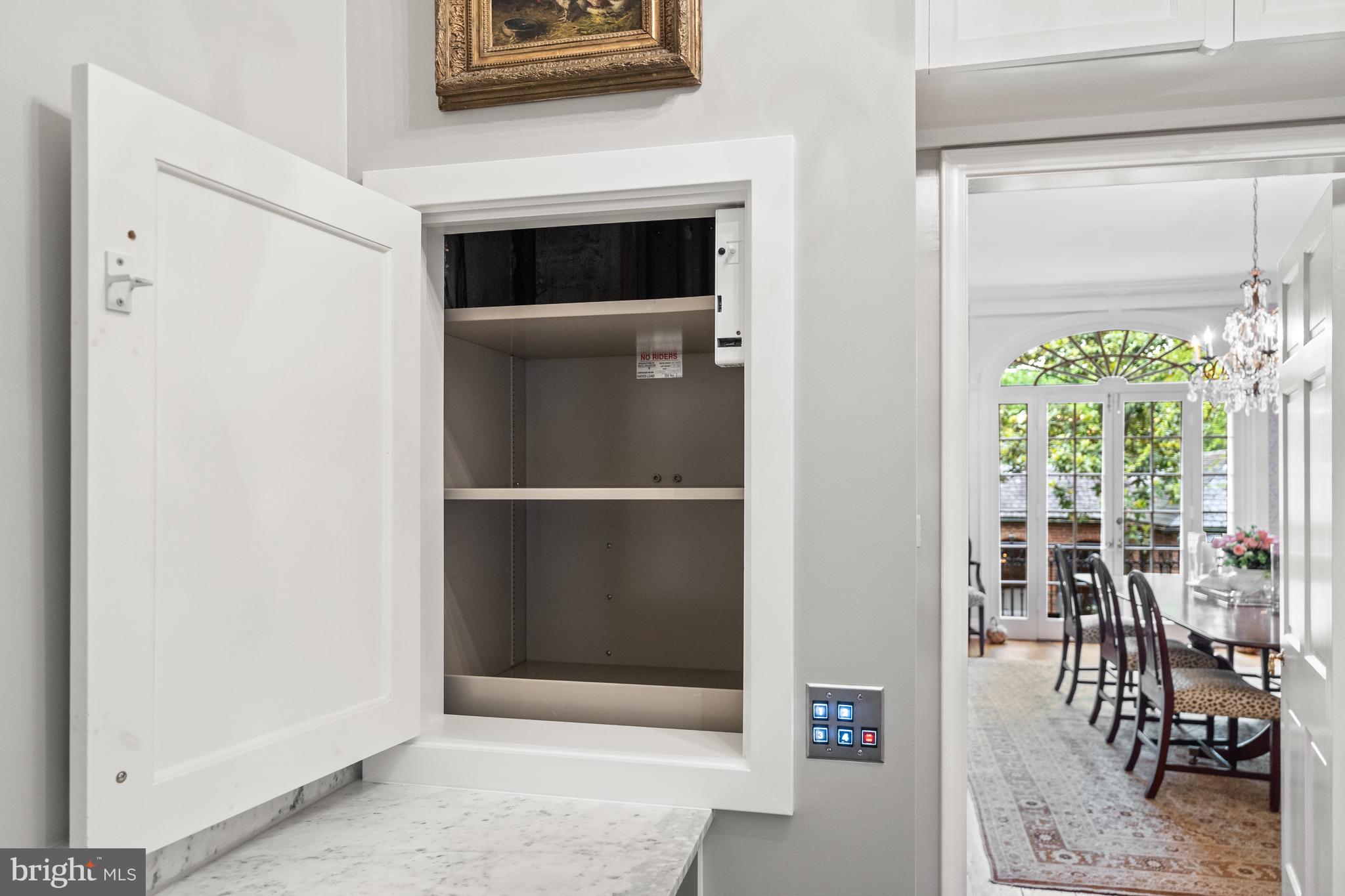 GEORGETOWN - Residential