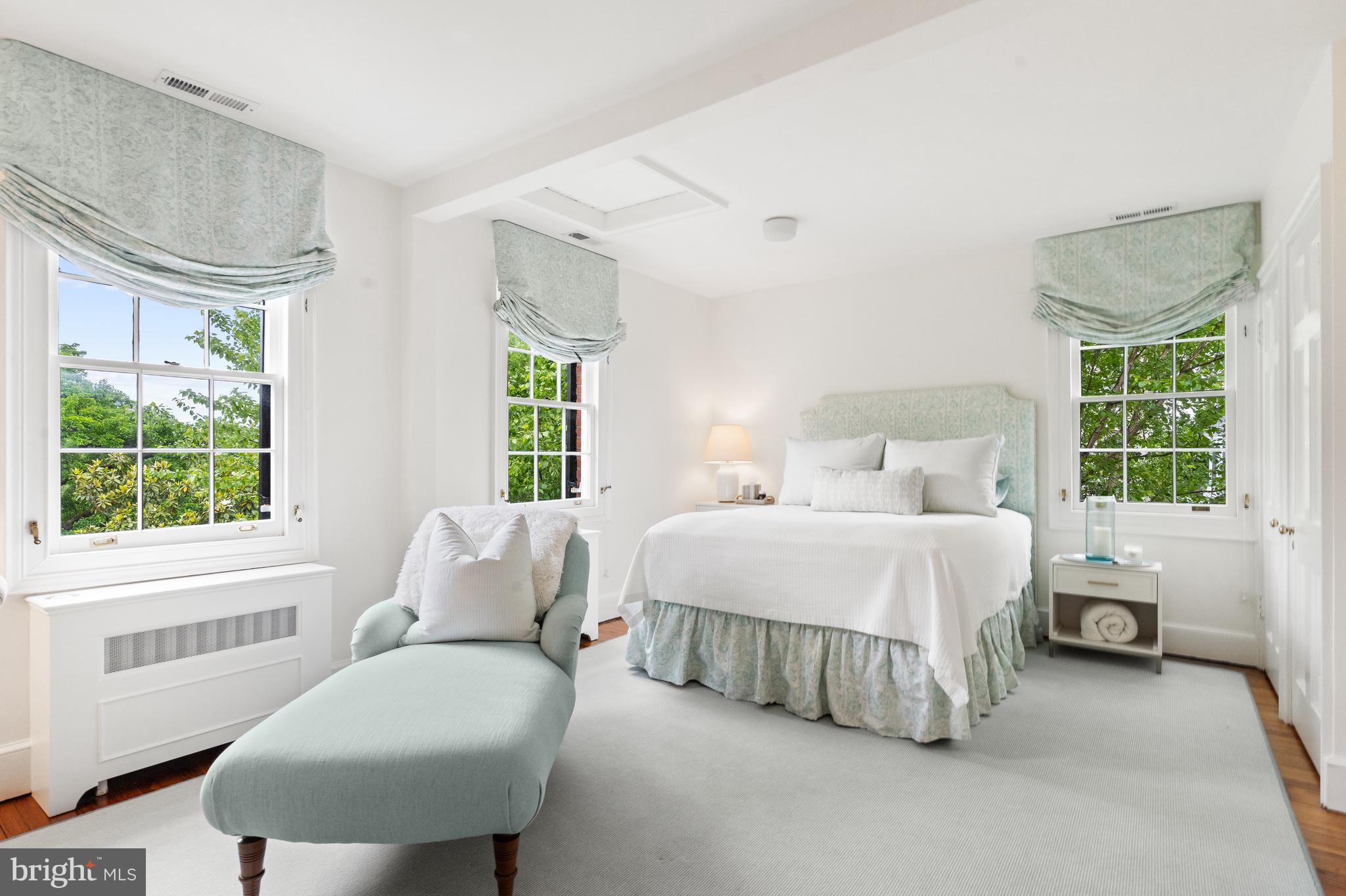 GEORGETOWN - Residential