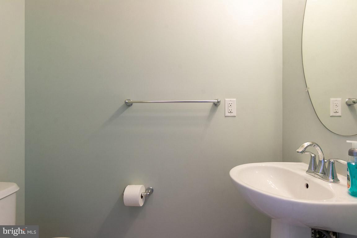 TANYARD SPRINGS - Residential Lease