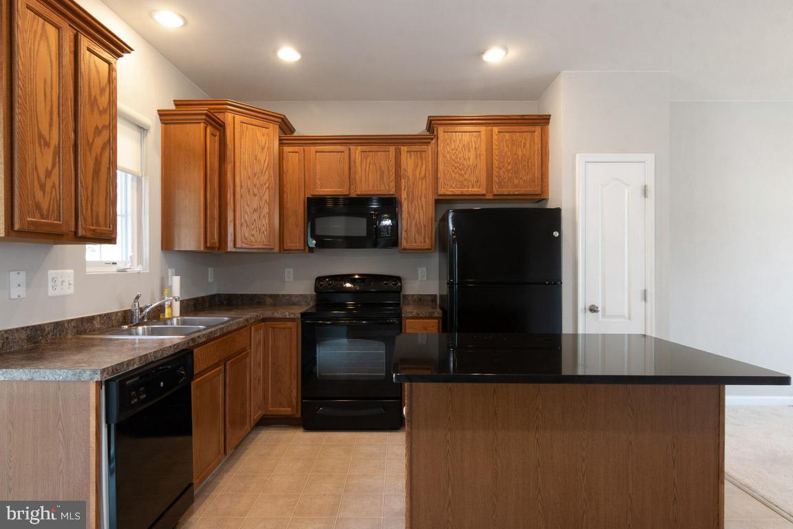 TANYARD SPRINGS - Residential Lease