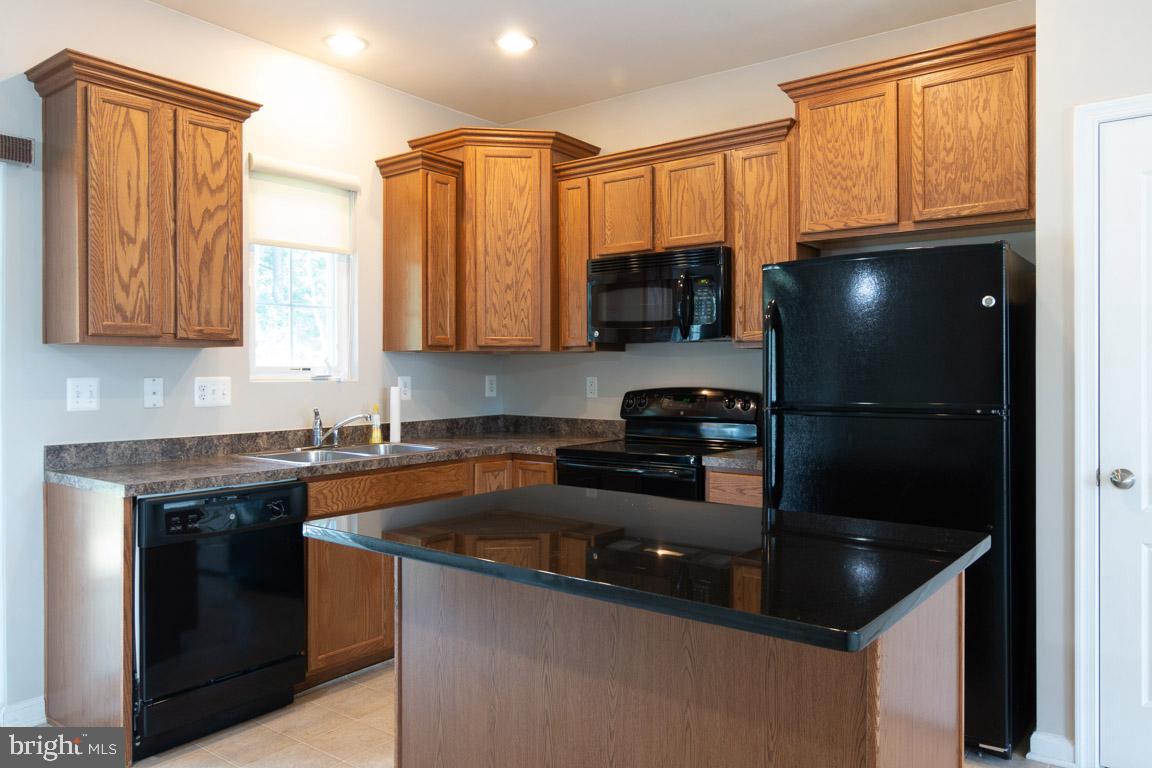 TANYARD SPRINGS - Residential Lease