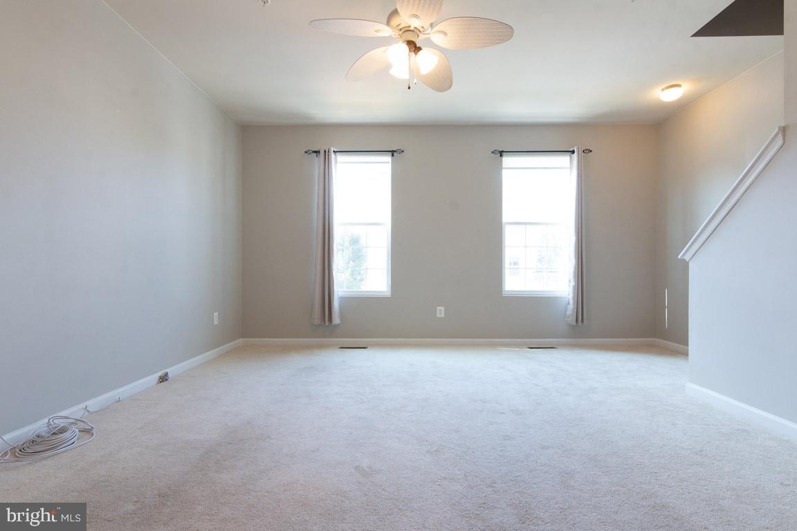 TANYARD SPRINGS - Residential Lease