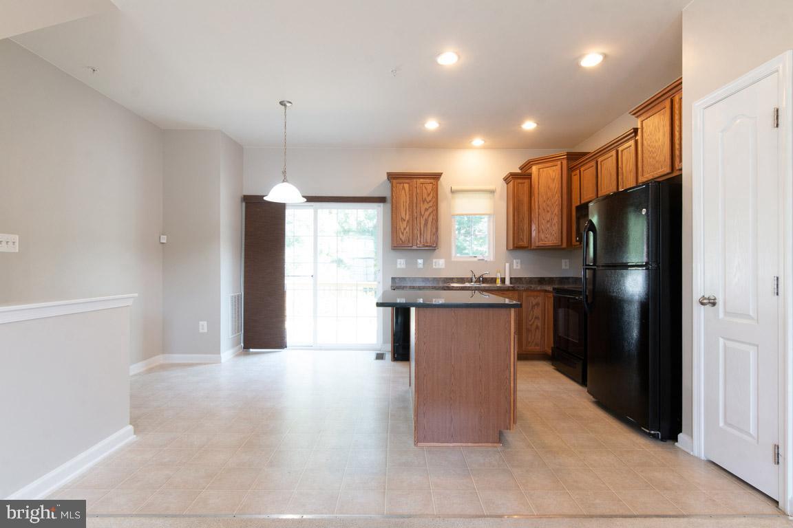 TANYARD SPRINGS - Residential Lease