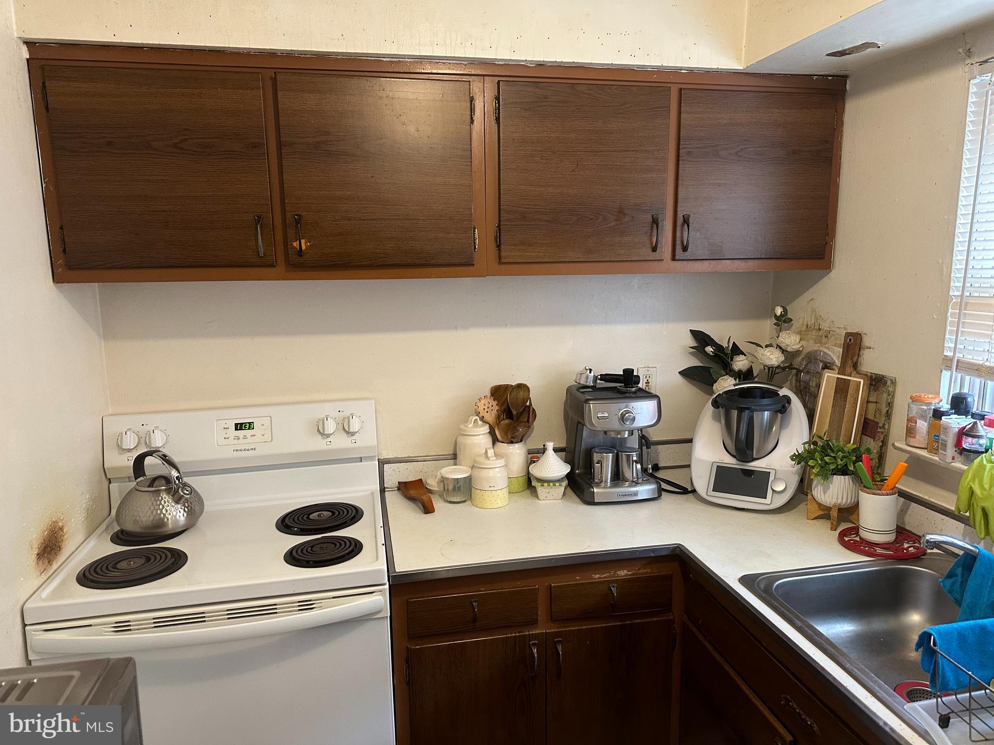 DREXEL HILL - Residential Income