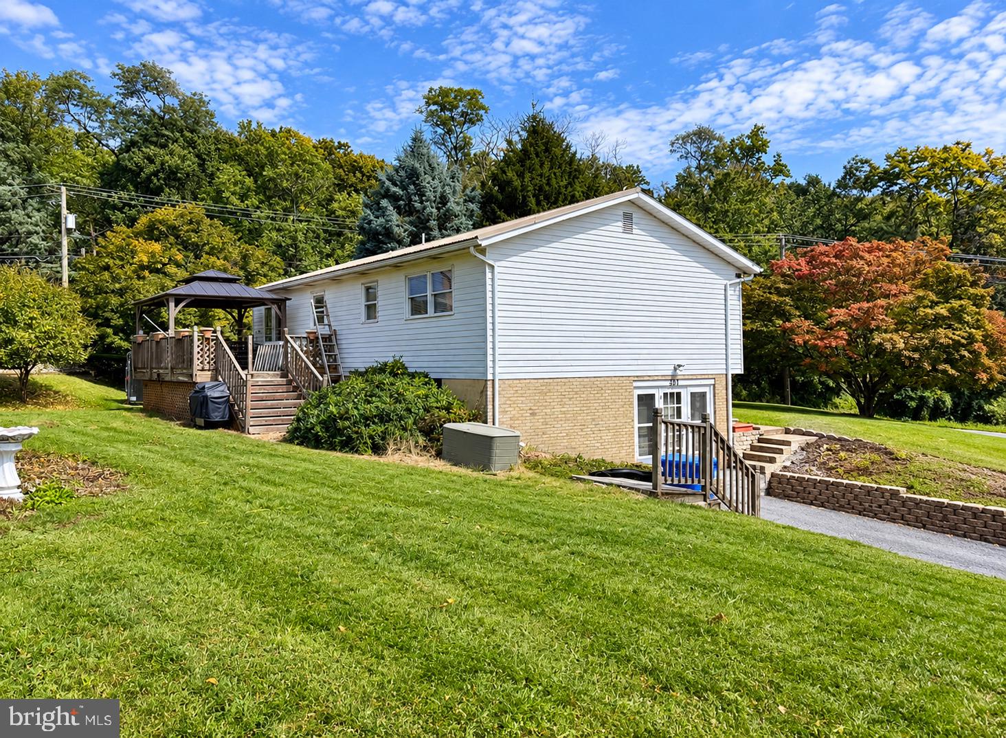 301 LAFAYETTE DRIVE