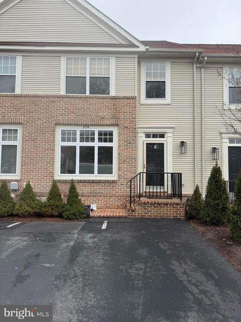 Condo For Sale - 2154 Turnberry Way #27<br/> WOODSTOCK, MD 21163
