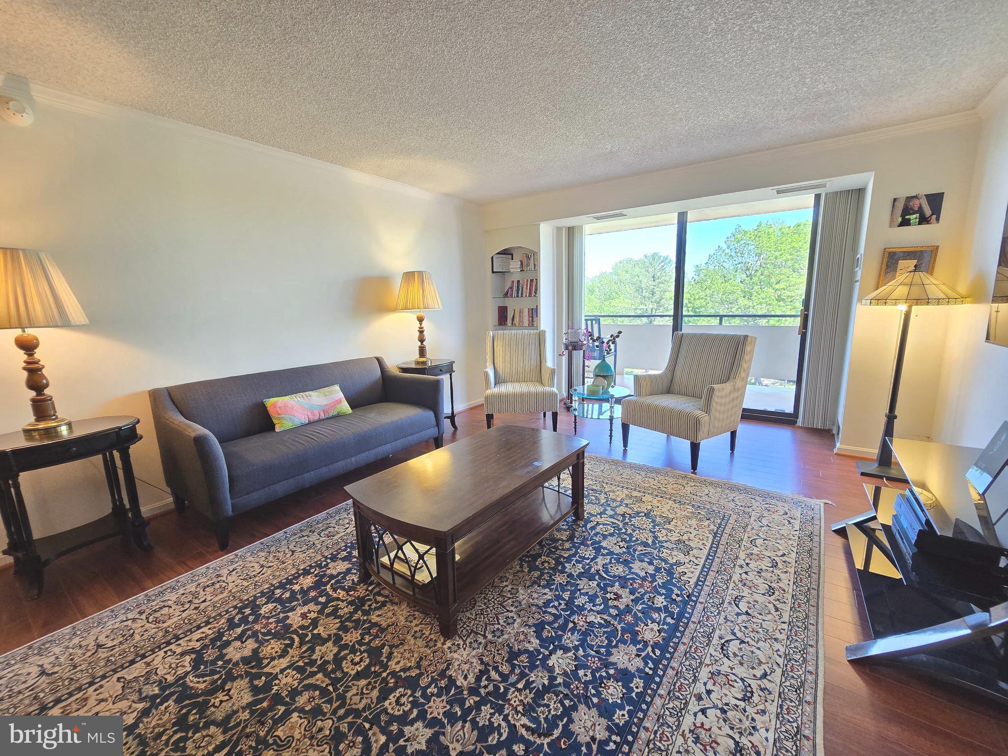 1800 OLD MEADOW ROAD 303