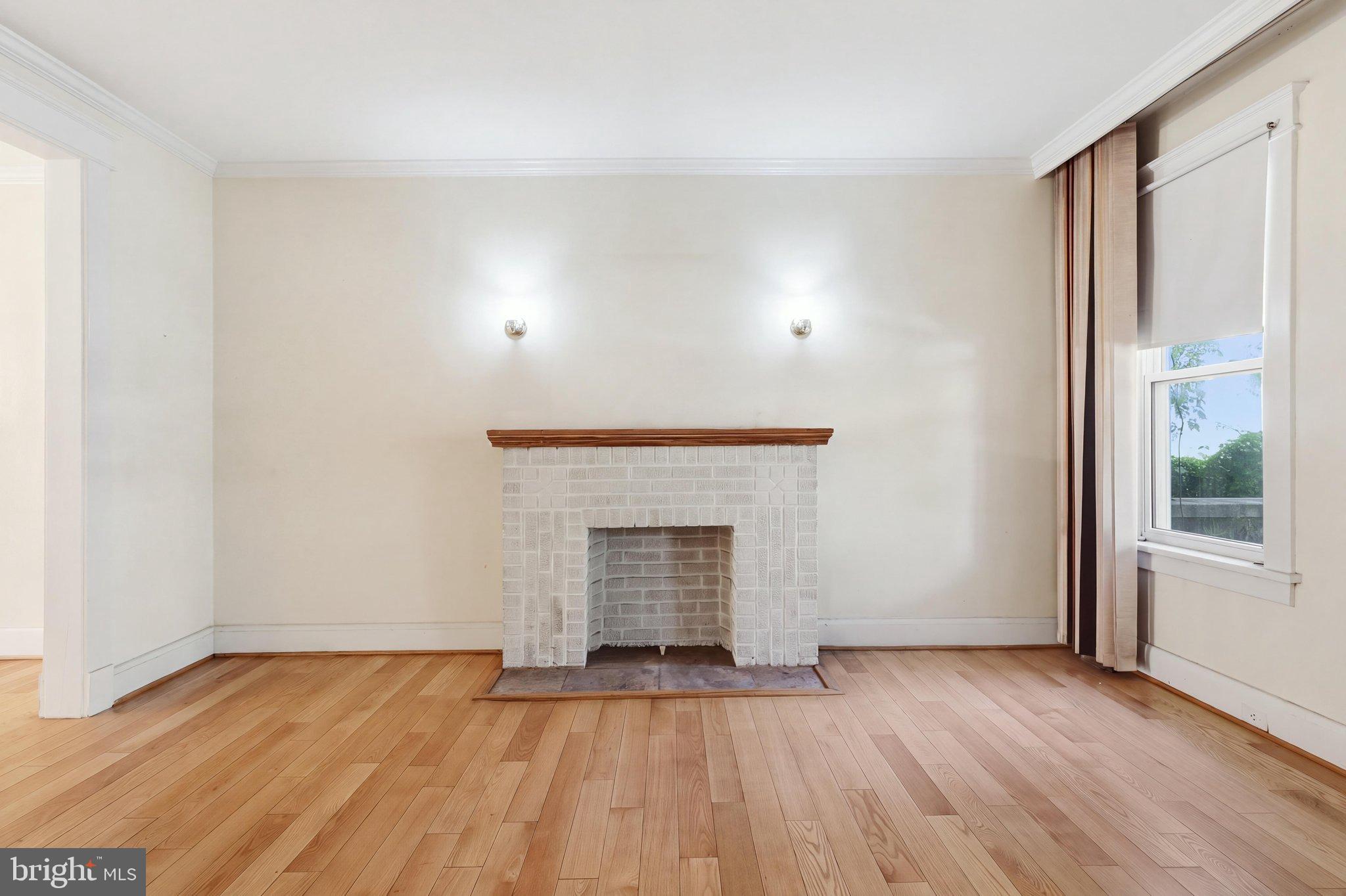 2807 W LAFAYETTE AVENUE W