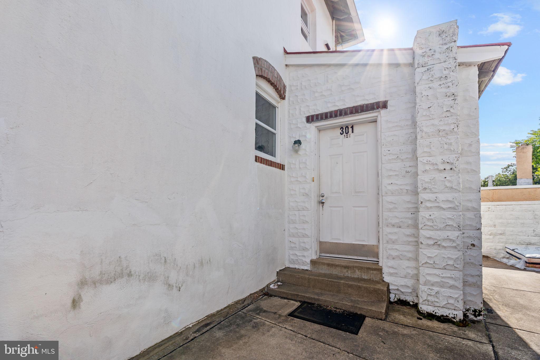 301 CEDAR STREET