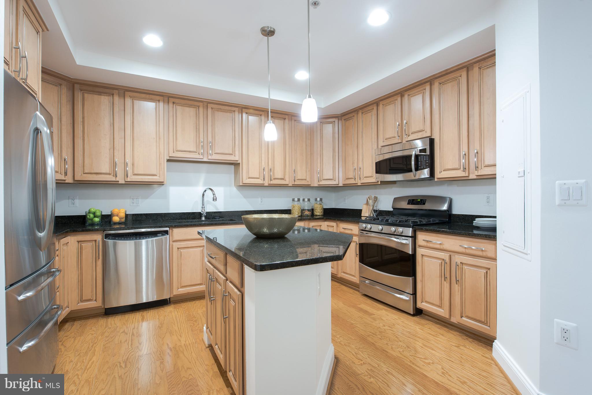 DUKE CONDOMINIUM - Residential