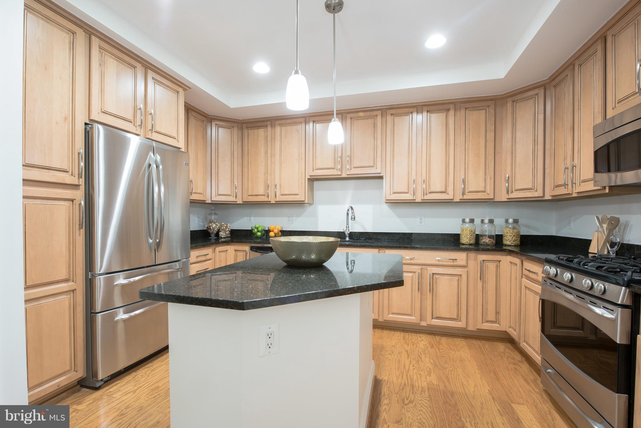 DUKE CONDOMINIUM - Residential