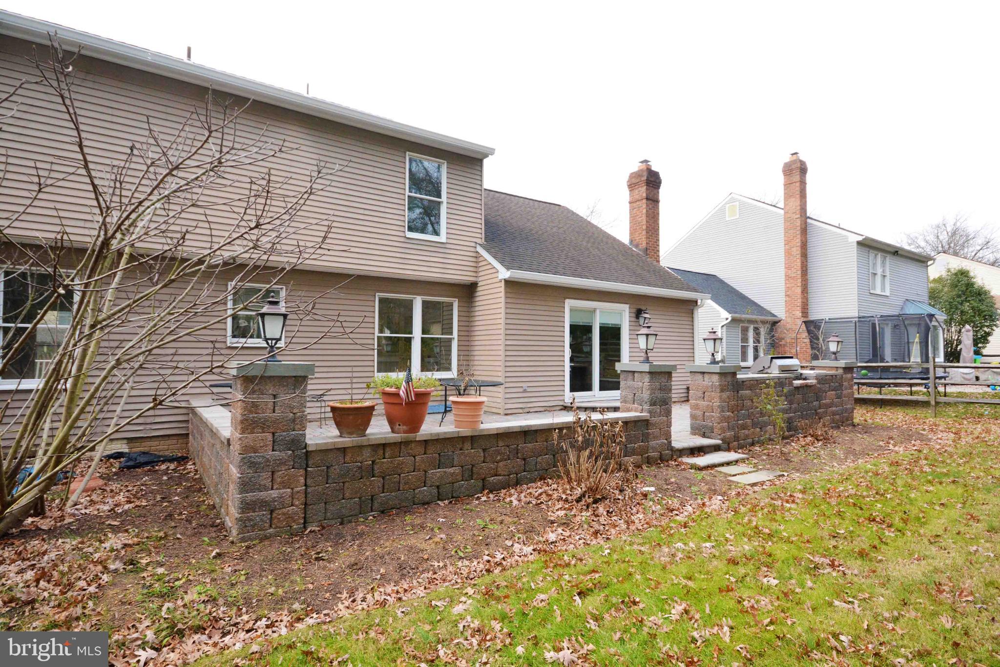 HUNT MEADOW - Residential Lease