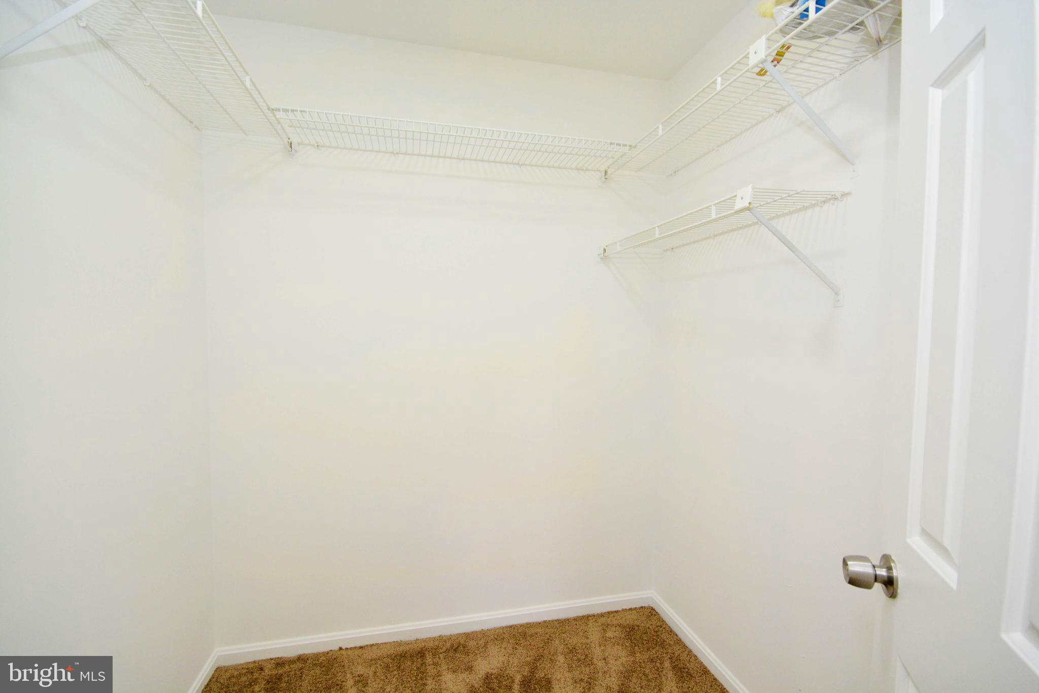 HUNT MEADOW - Residential Lease