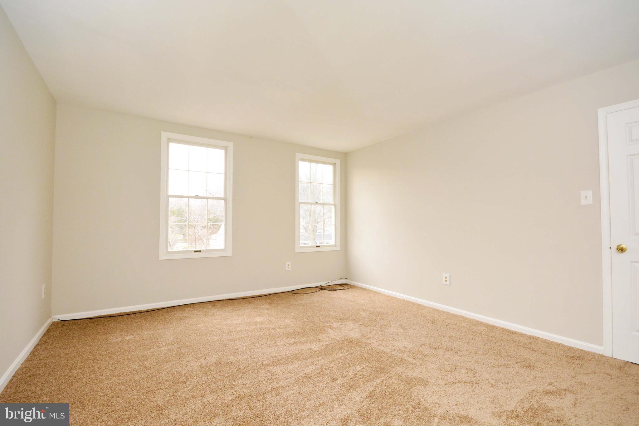 HUNT MEADOW - Residential Lease