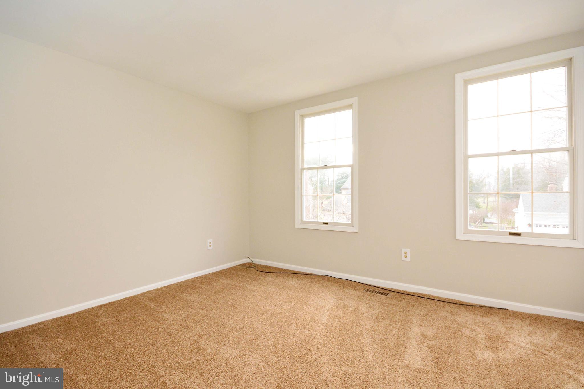 HUNT MEADOW - Residential Lease