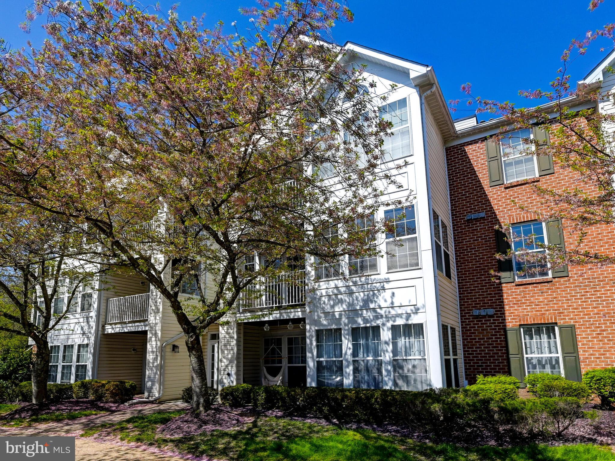 RIDERS RIDGE - Residential