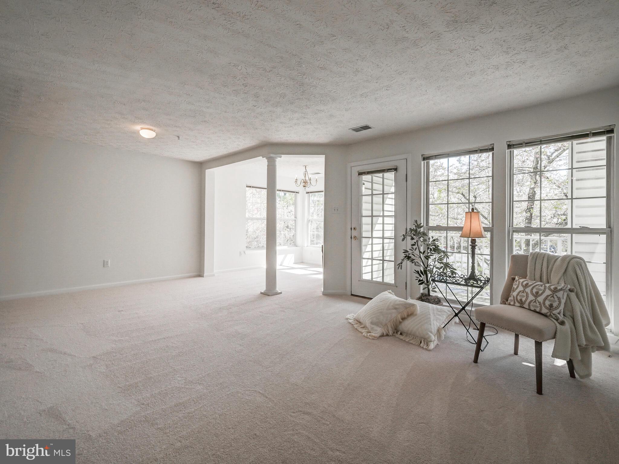 RIDERS RIDGE - Residential