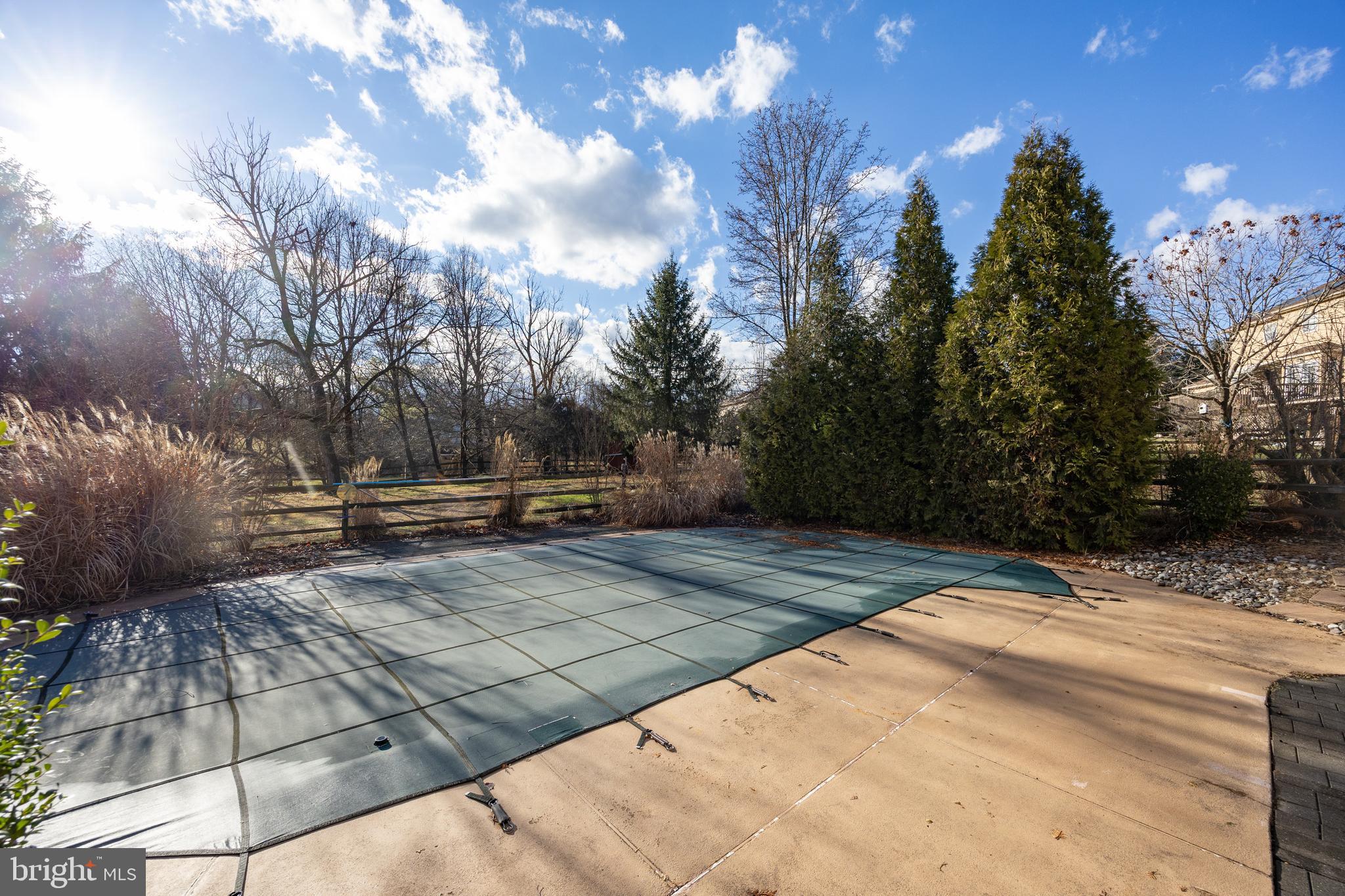 WINDING CREEK III - Residential