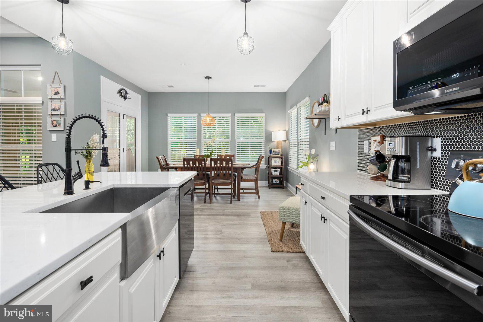 GLEN RIDDLE - Residential