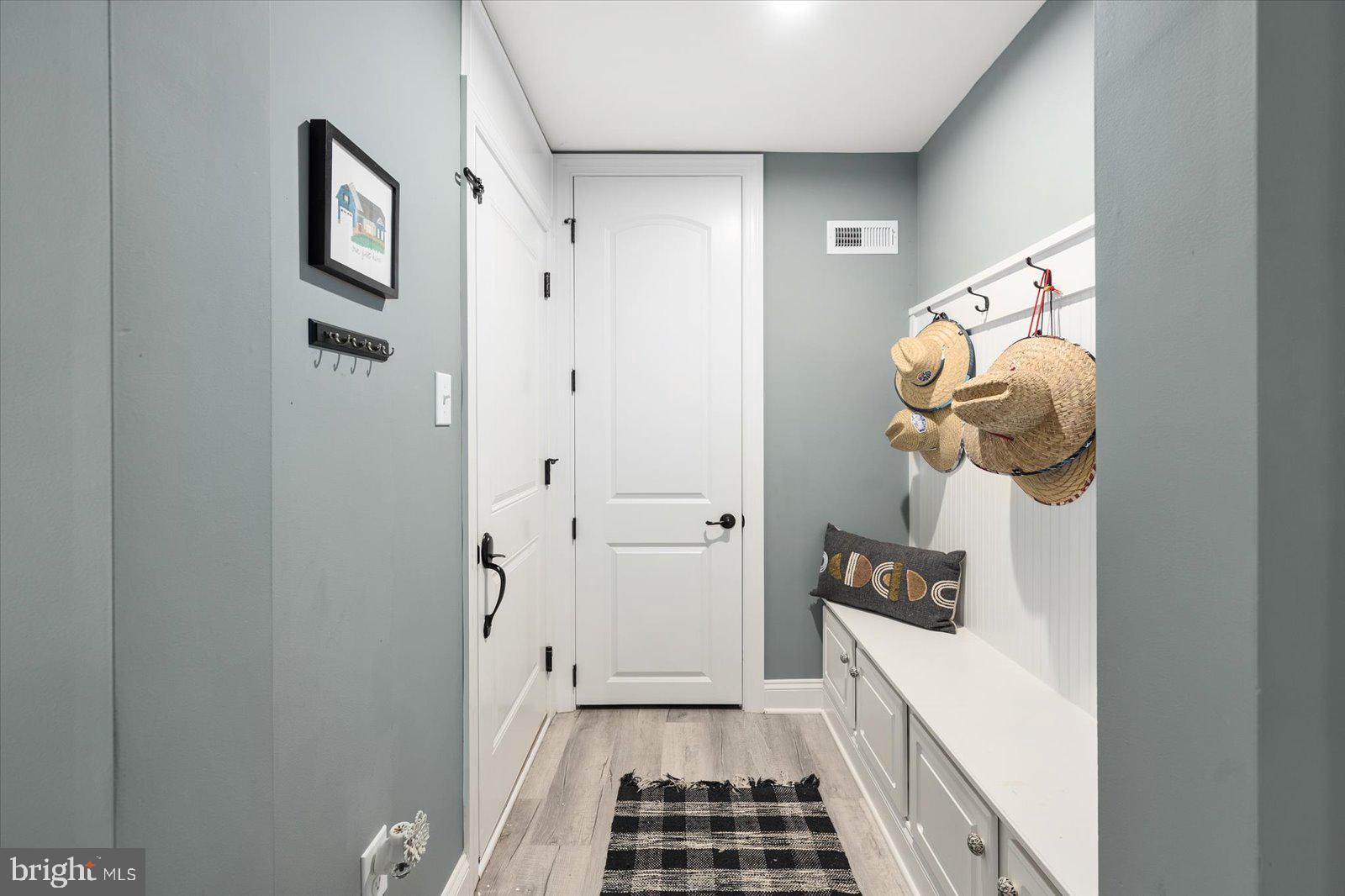 GLEN RIDDLE - Residential