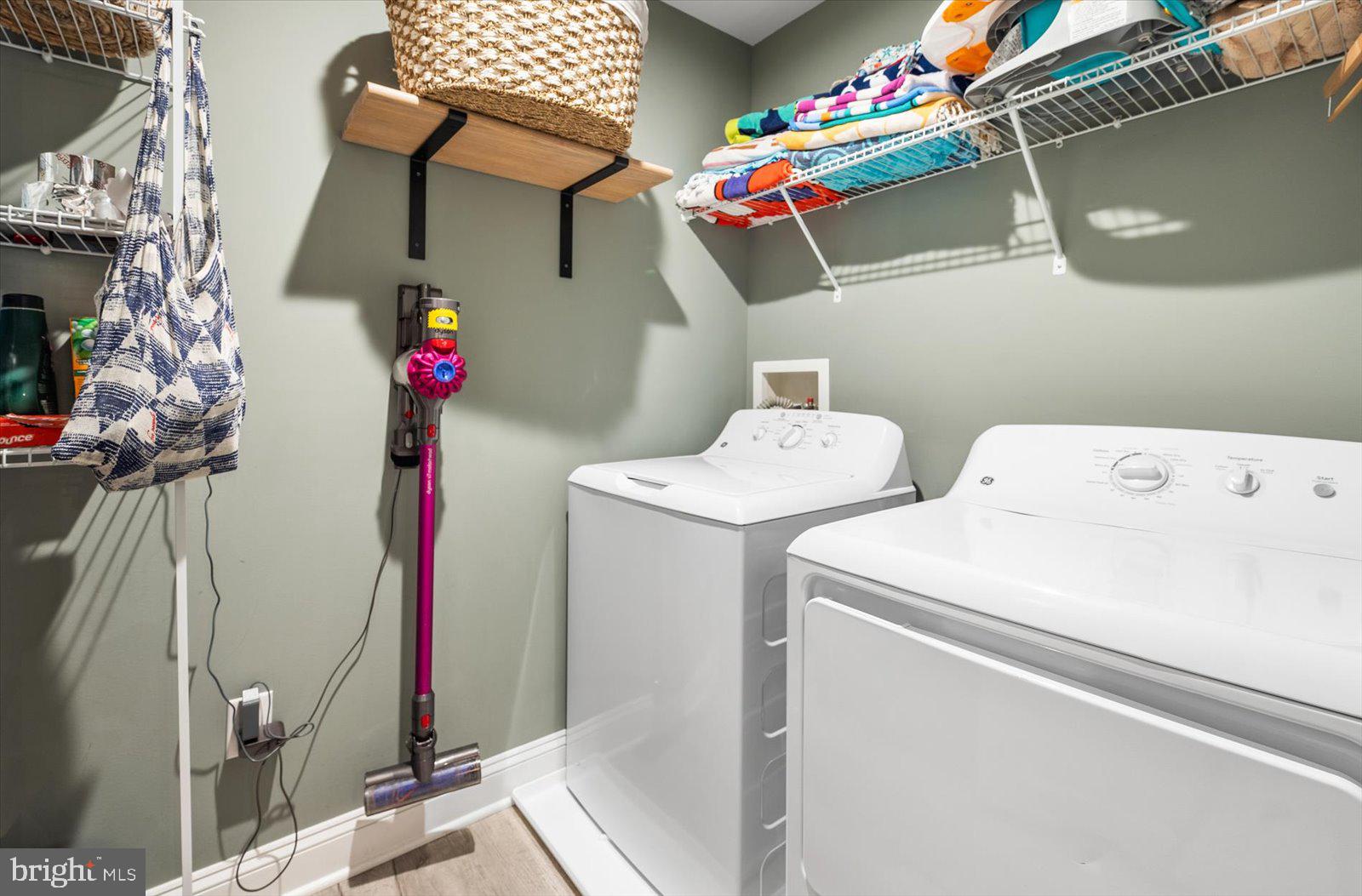 GLEN RIDDLE - Residential