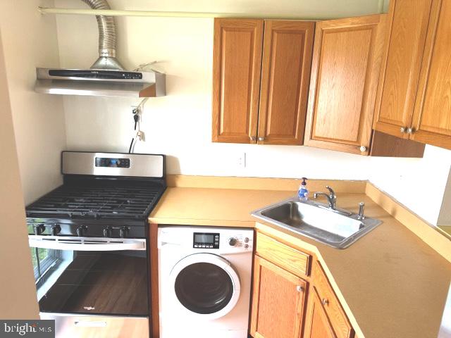 WILLIAMSBURG VIL - Residential