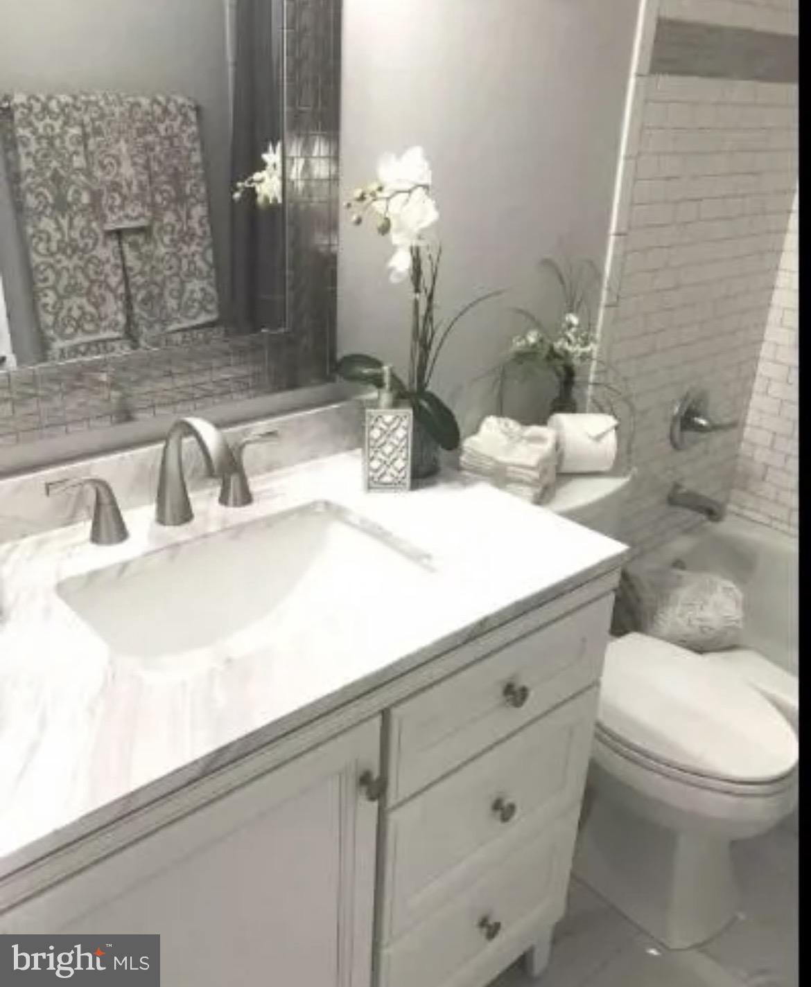 DONCASTER VILLAGE - Residential Lease