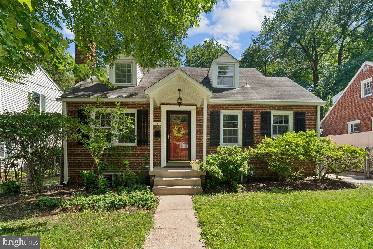 115 EASTMOOR DRIVE