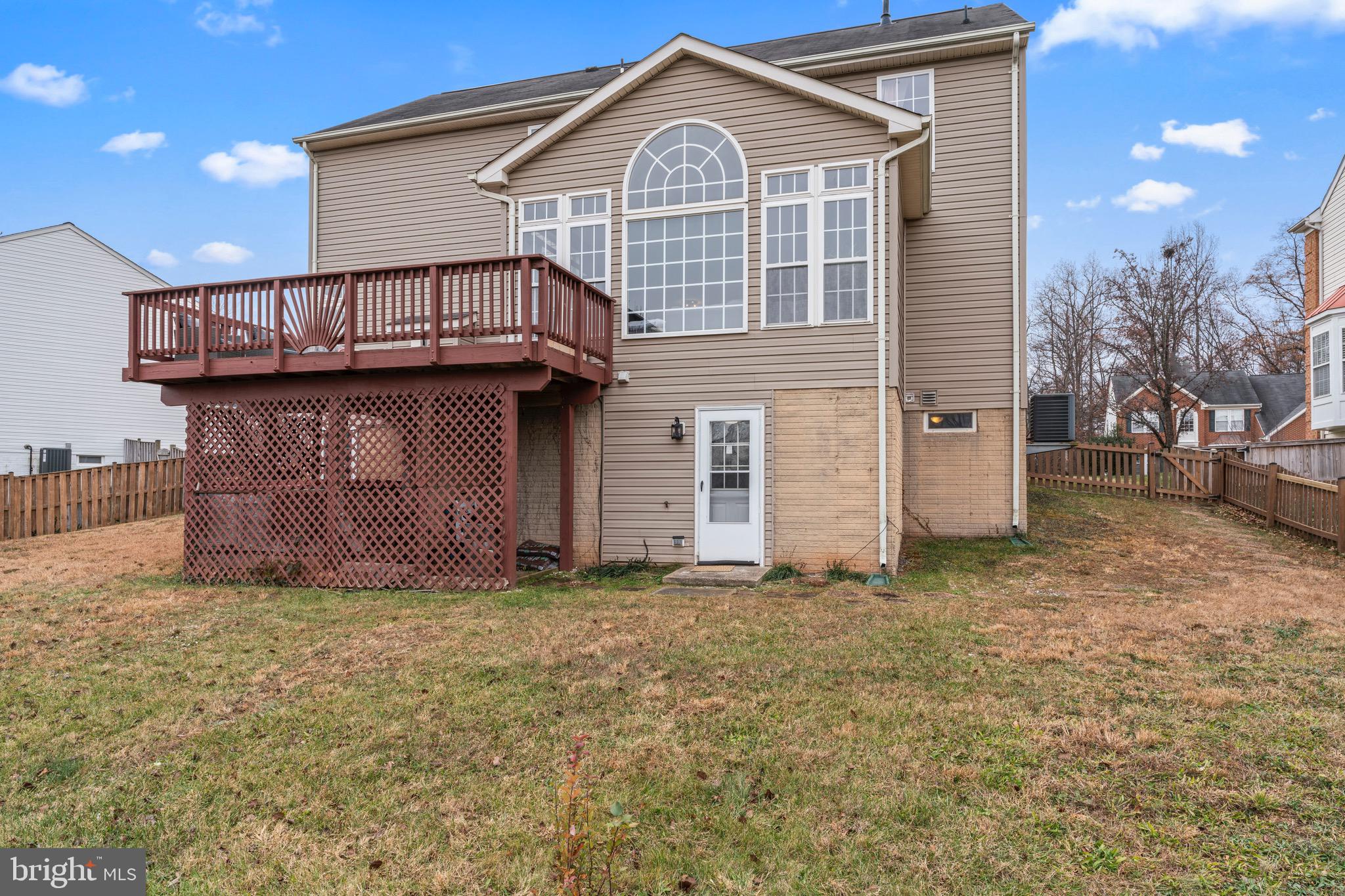 SOMERSET CROSSING - Residential Lease