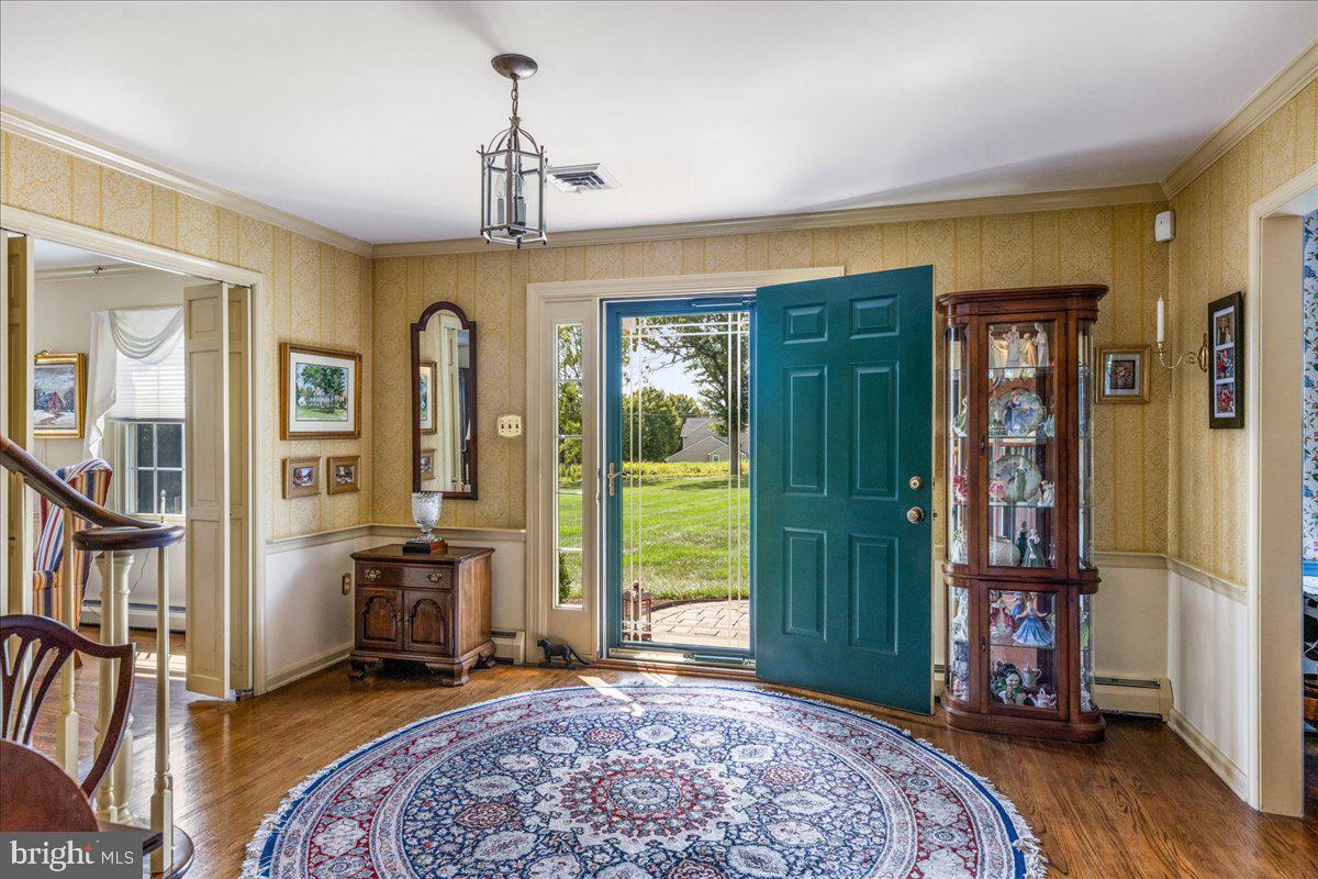 COUNTRY RIDGE - Residential