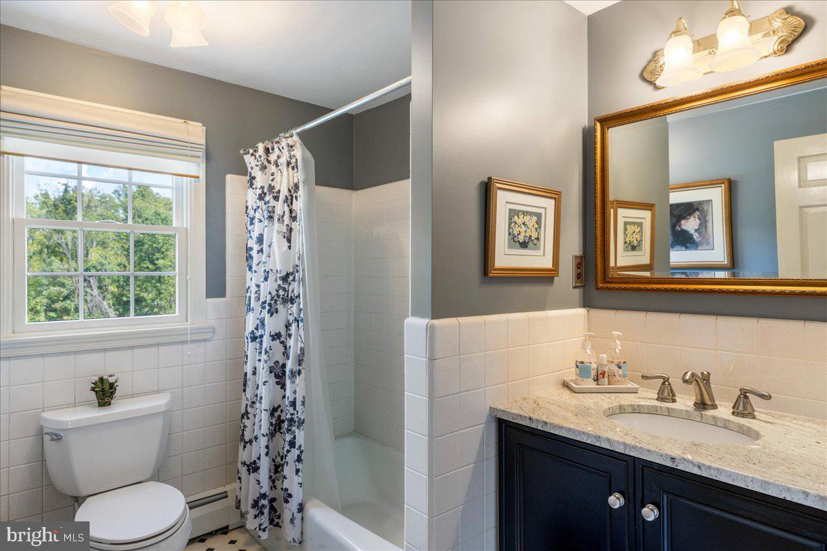 COUNTRY RIDGE - Residential