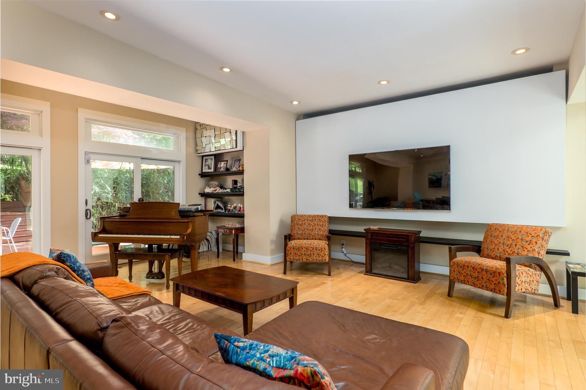 STEVENSON - Residential