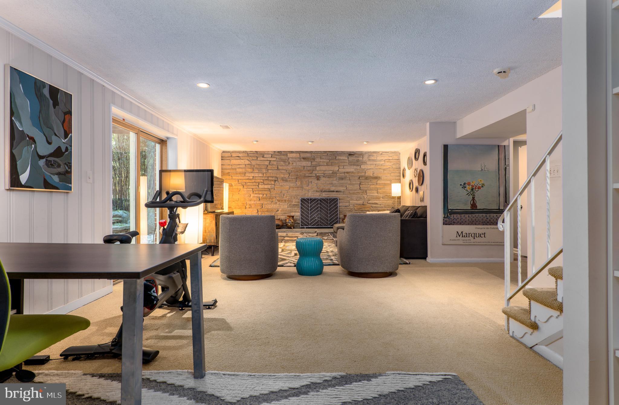 STEVENSON - Residential