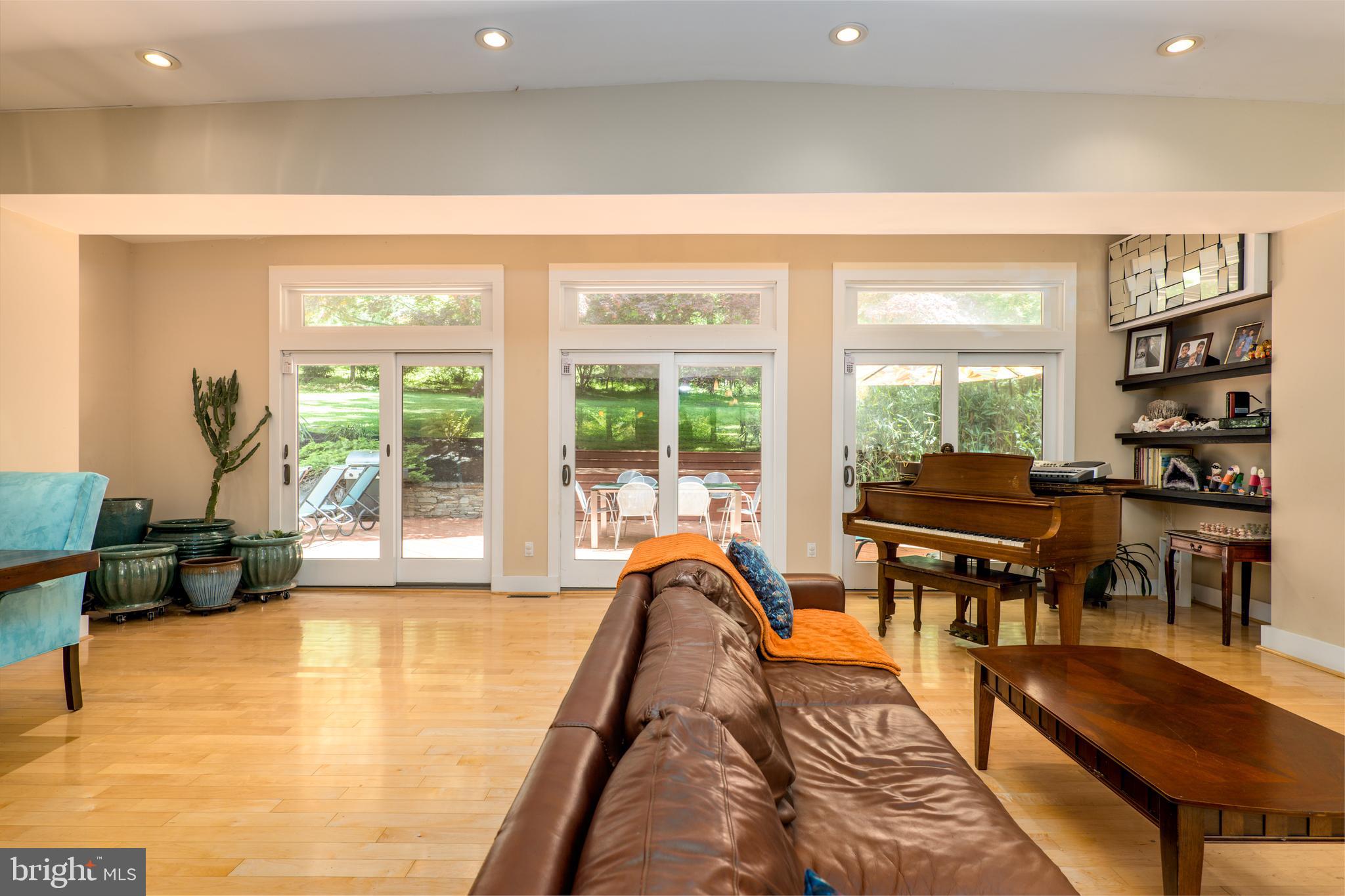 STEVENSON - Residential